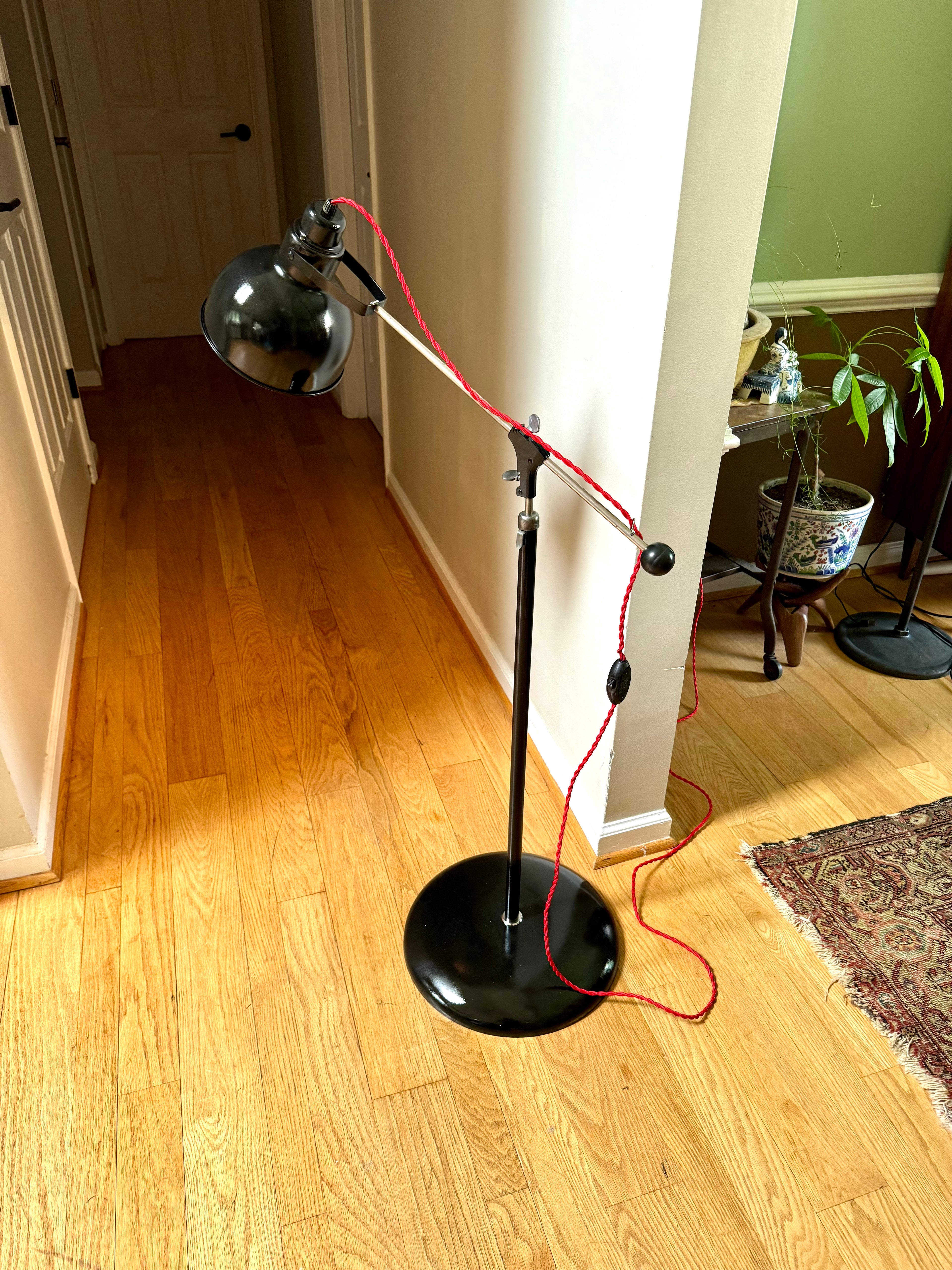 Black Industrial Floor lamp | Bretford Floor Lamp | Cantilever Style Floor Lamp | 1960's Lamp | Modern Floor Lamp| Rewired Telescopic Lamp