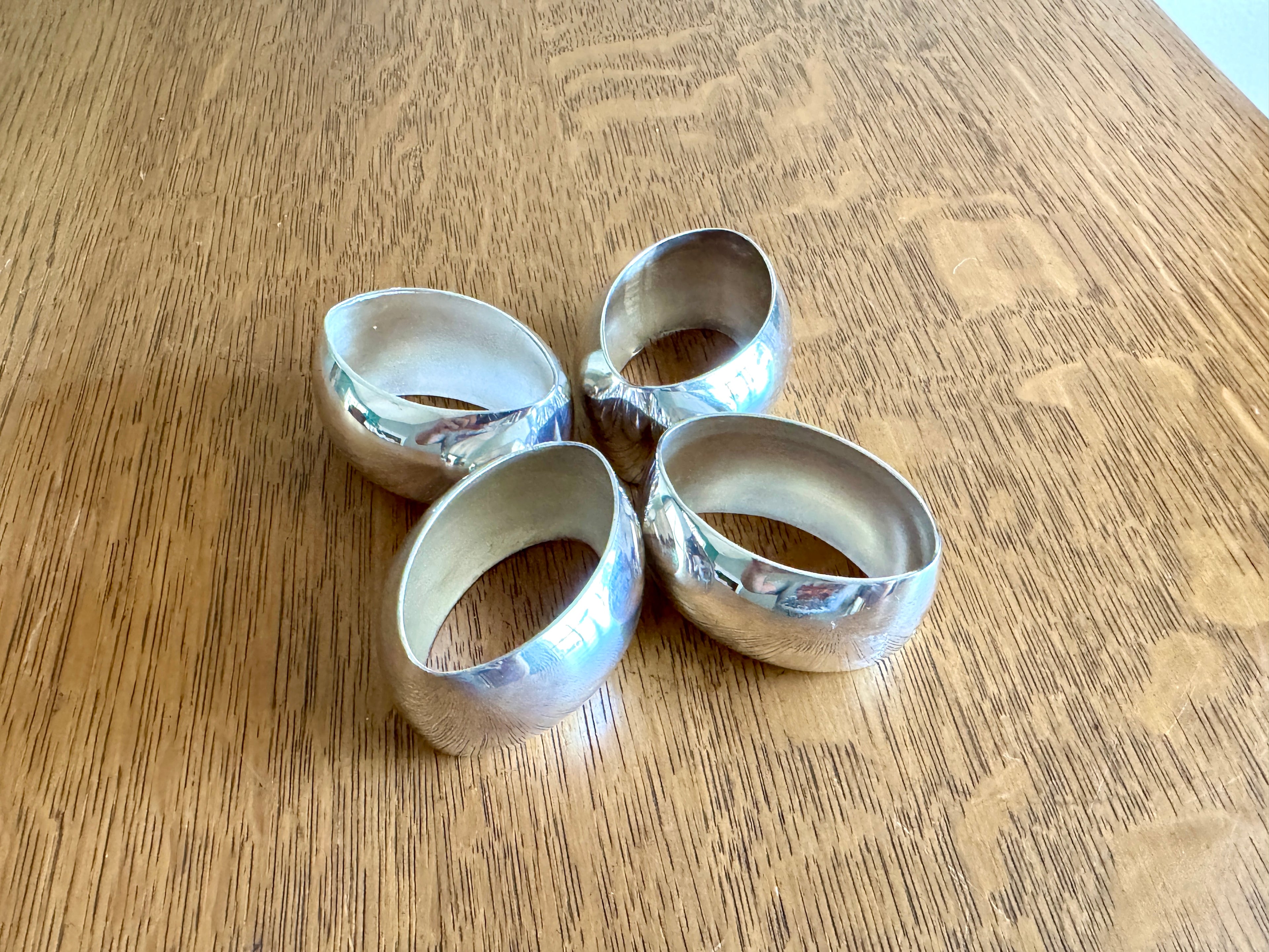 Vintage Silver Plated Oval Napkin Rings, Set of 4 Polished Napkin Holders ~ 3 Sets Available