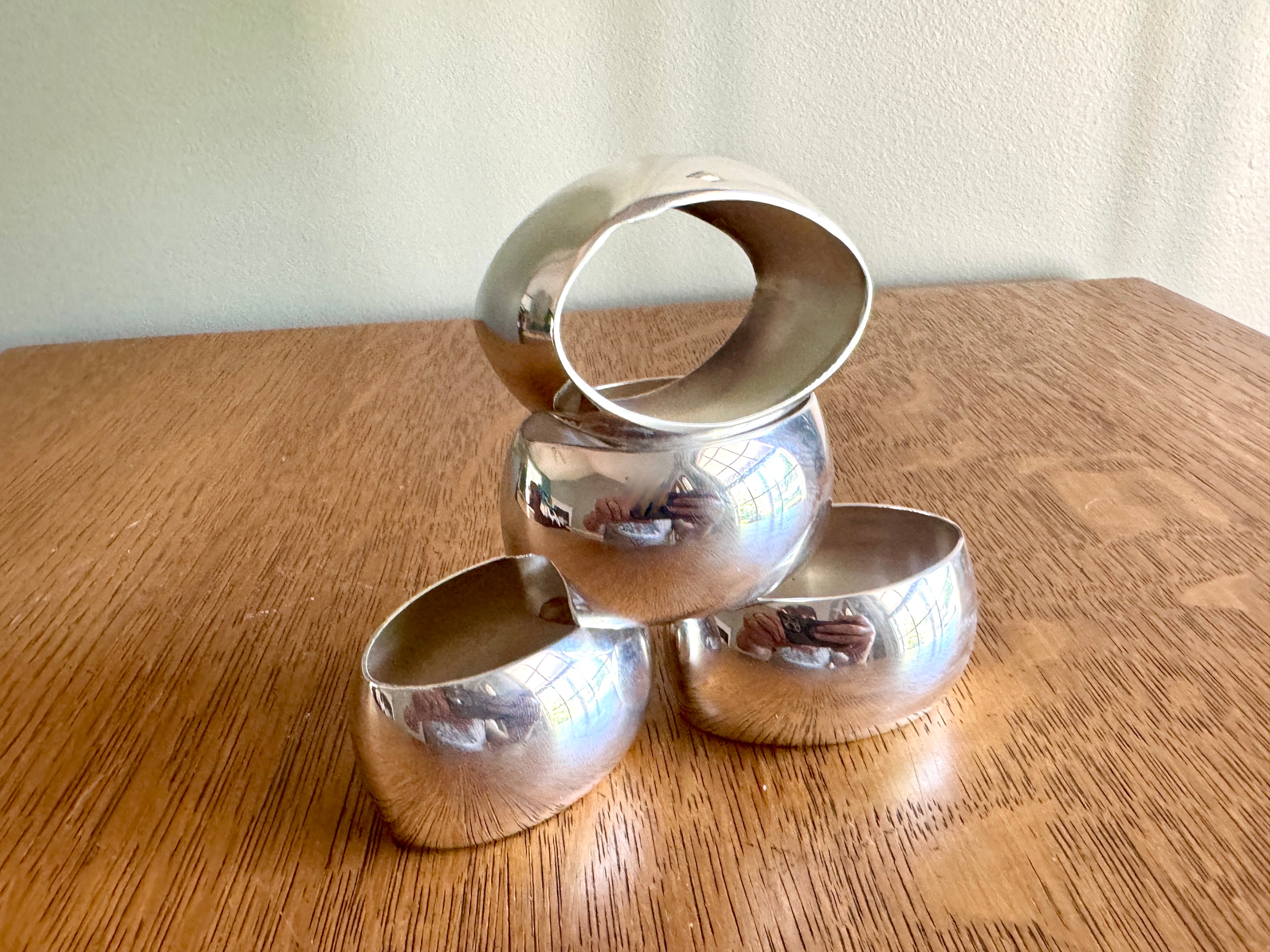 Vintage Silver Plated Oval Napkin Rings, Set of 4 Polished Napkin Holders ~ 3 Sets Available