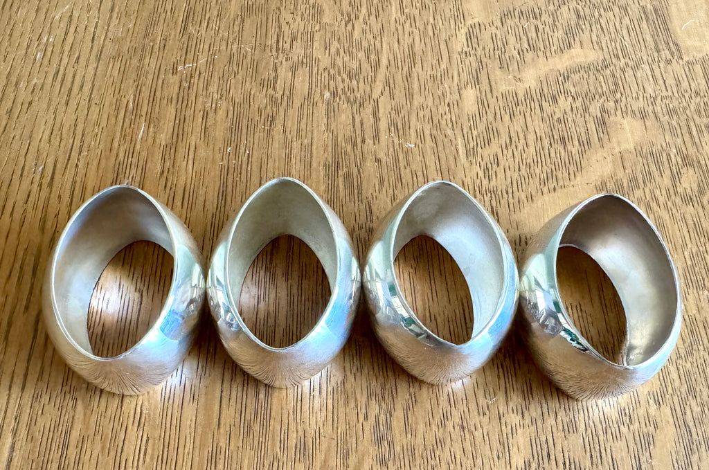 Vintage Silver Plated Oval Napkin Rings, Set of 4 Polished Napkin Holders ~ 3 Sets Available