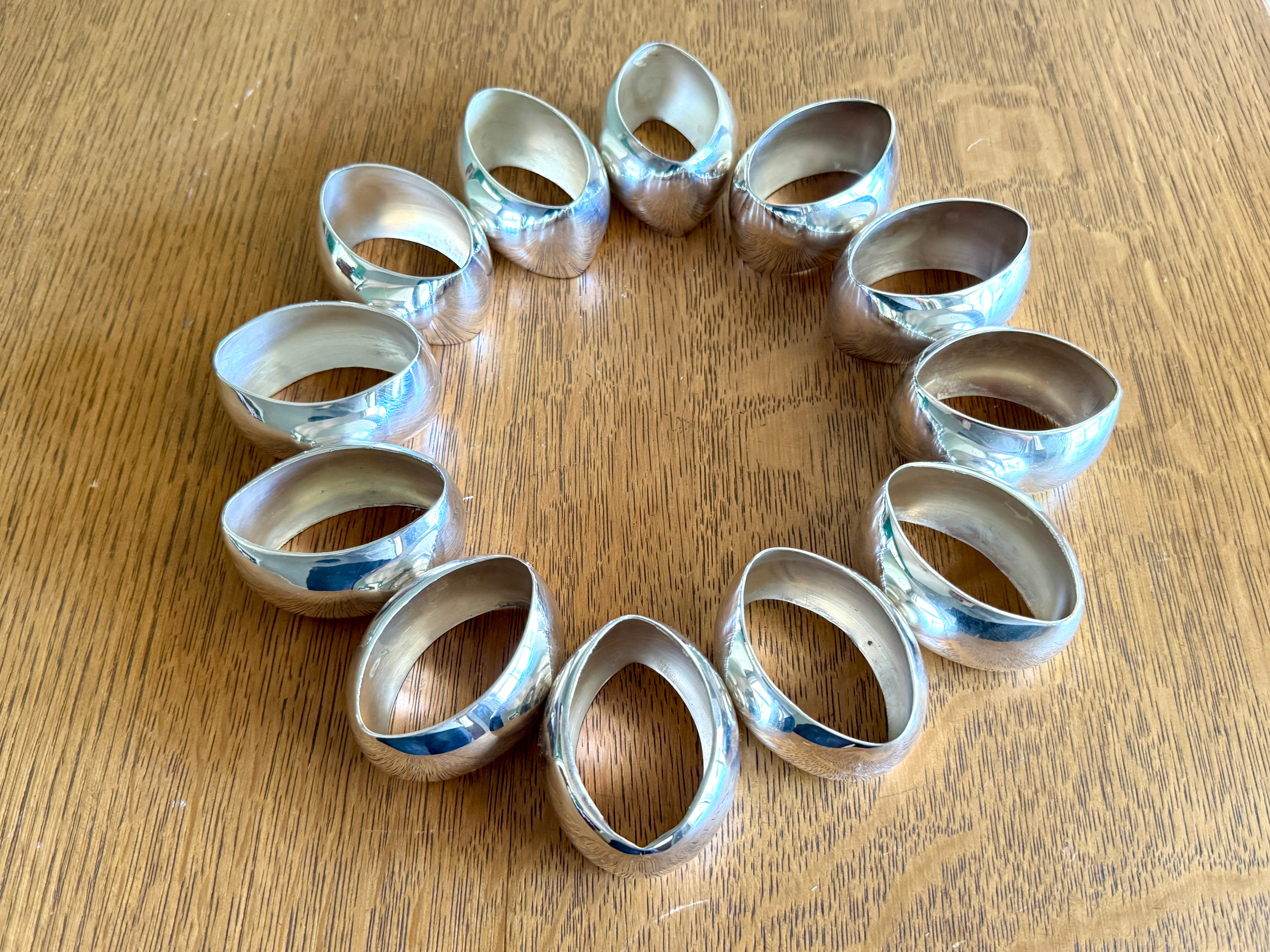 Vintage Silver Plated Oval Napkin Rings, Set of 4 Polished Napkin Holders ~ 3 Sets Available
