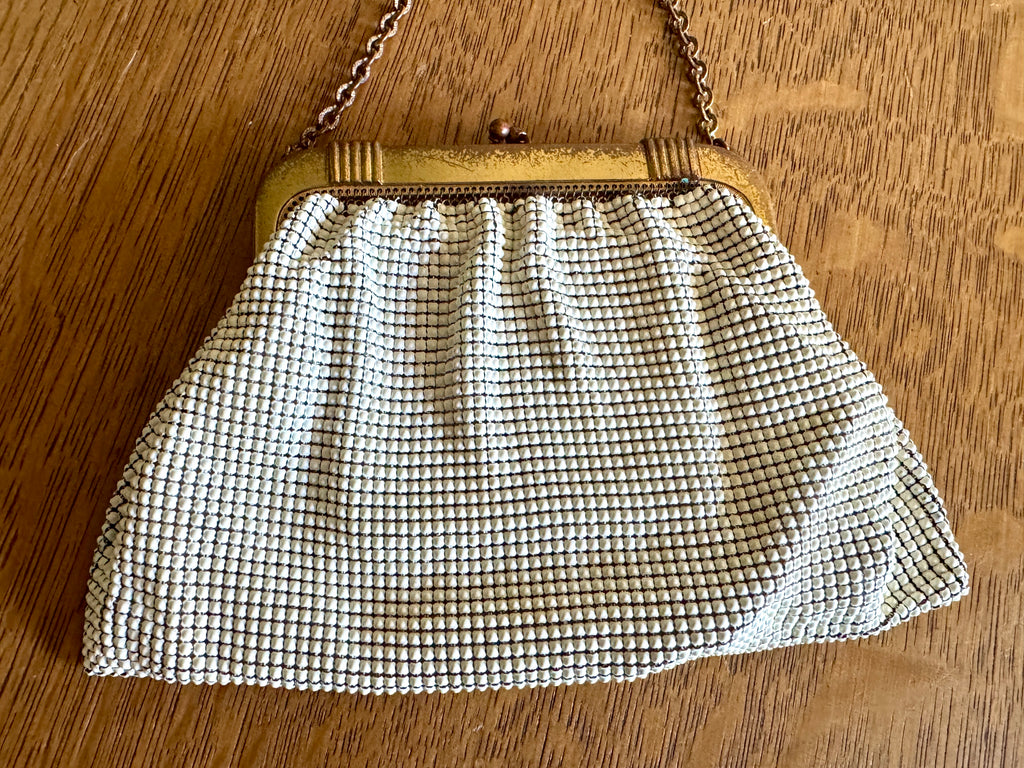 A 1960s Whiting & Davis Gold and White Mesh Hand Bag ~ Mesh Bridal Bag ~ Evening bag