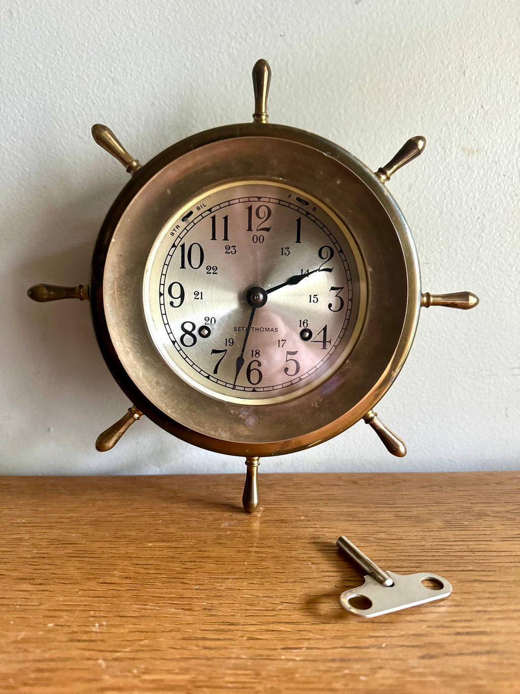 Vintage Nautical Seth Thomas Helmsman-W Clock | Brass Seth Thomas E537-001 Ship's Clock | Ship's Wheel Clock | Distressed MCM Nautical Clock