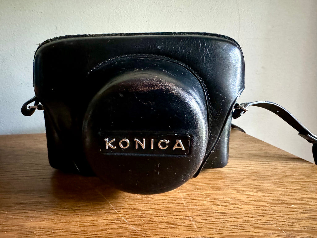 Vintage Konica Auto S2 35mm Camera | Konica Auto S2 Camera With Hexanon Lens Konica Auto S2 Japan 35MM Film Camera With Case in Original Box