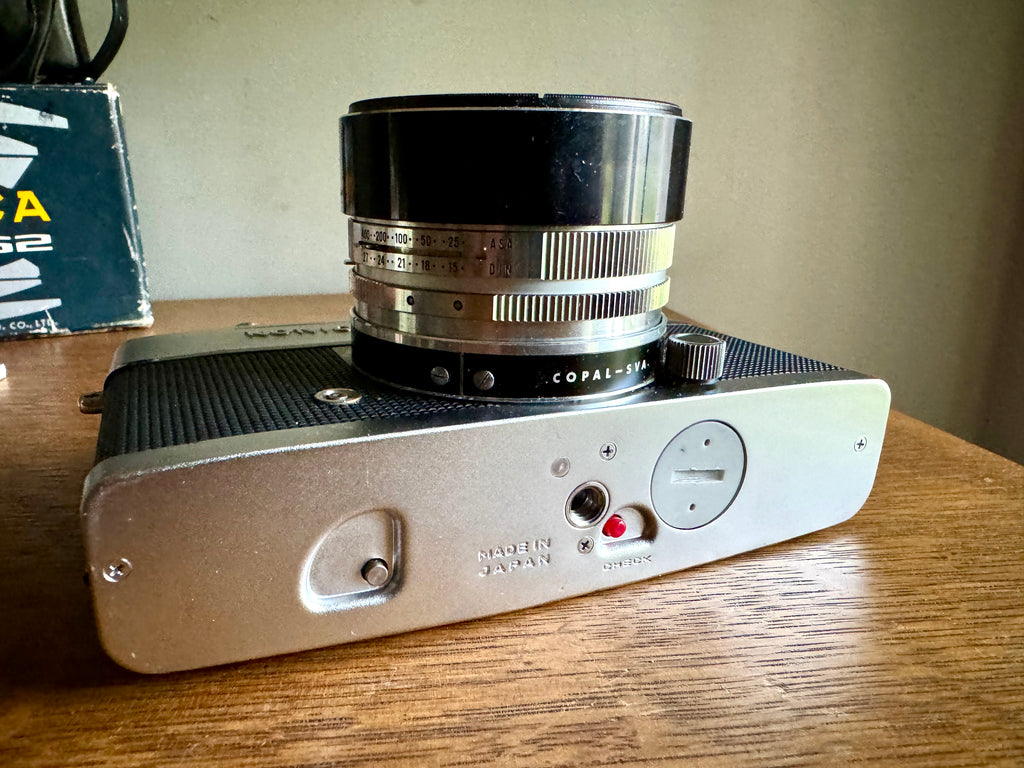 Vintage Konica Auto S2 35mm Camera | Konica Auto S2 Camera With Hexanon Lens Konica Auto S2 Japan 35MM Film Camera With Case in Original Box