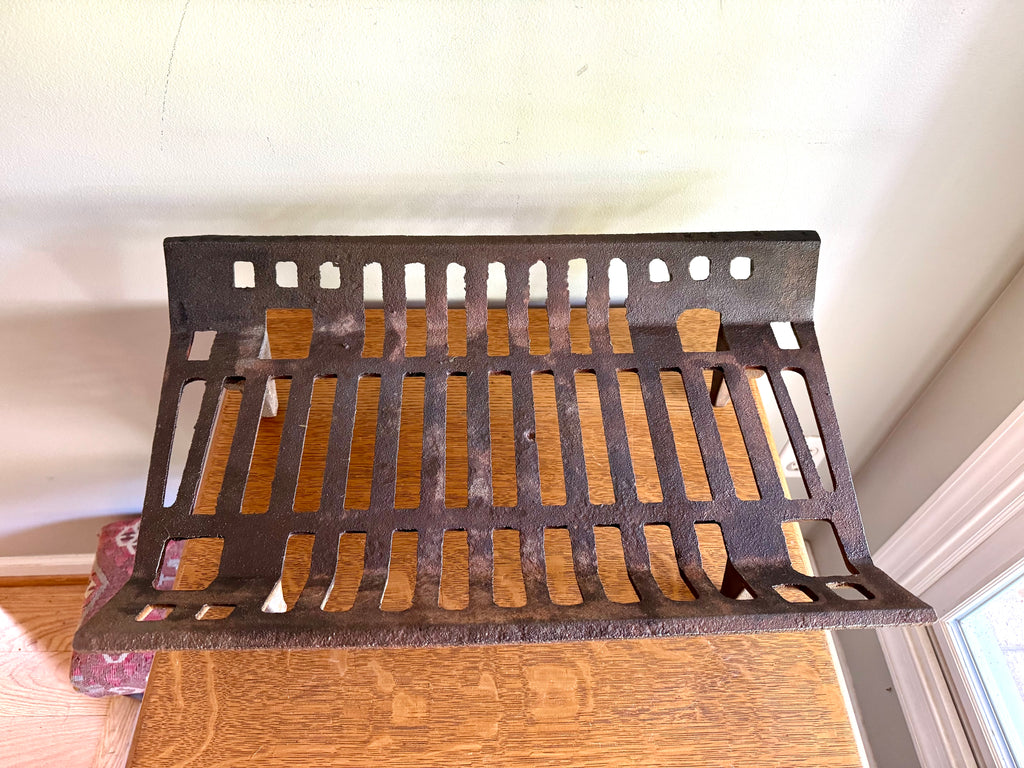 Vintage Vestal MFG. Fireplace Grate | Vestal 324ML Cast Iron Fireplace Grate | Rustic Cast Iron Fireplace Grate