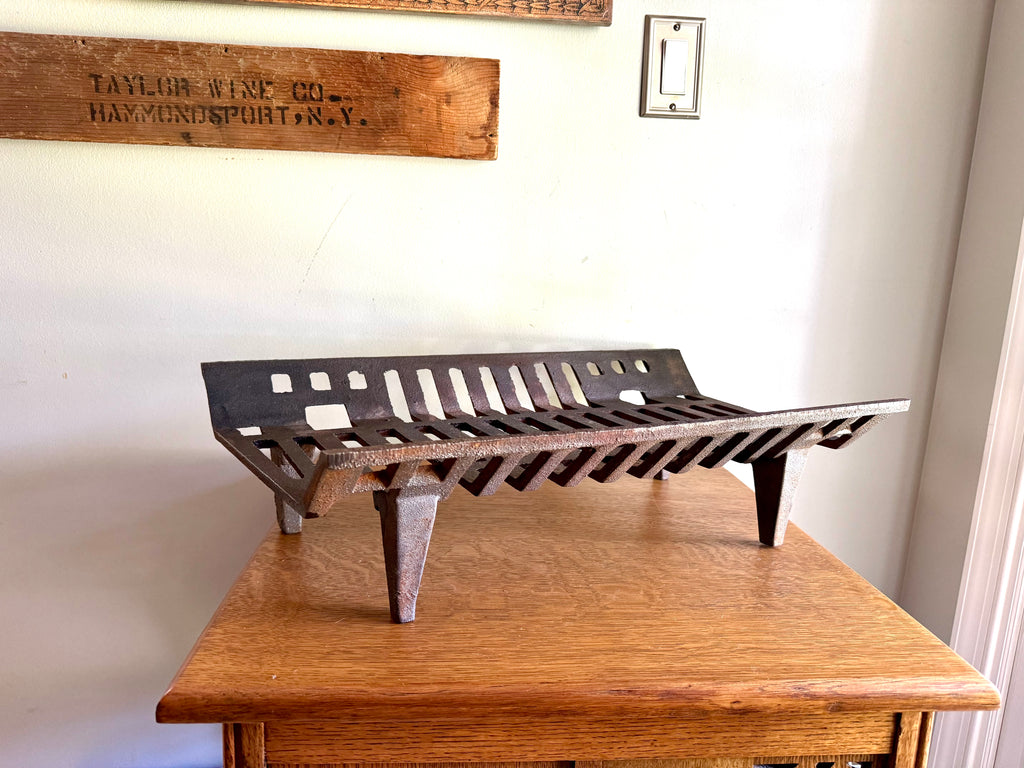 Vintage Vestal MFG. Fireplace Grate | Vestal 324ML Cast Iron Fireplace Grate | Rustic Cast Iron Fireplace Grate