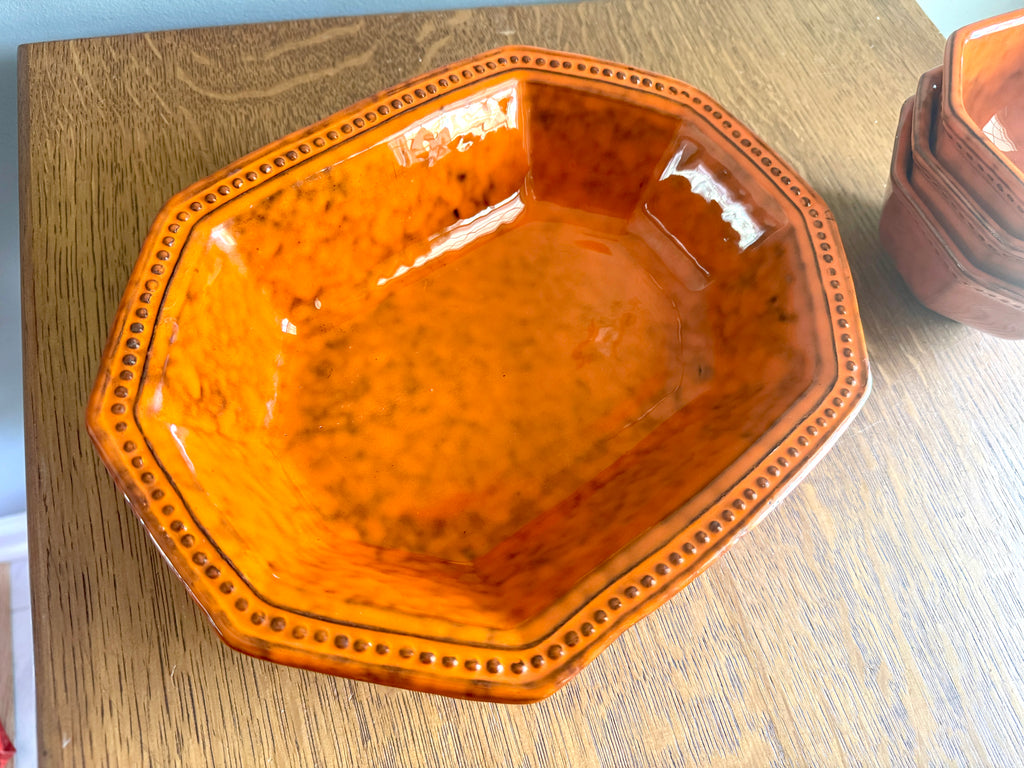 Vtg Set of Orange Peasant Village Ceramic Bowls ~ Orange PV Italy Bowl Set