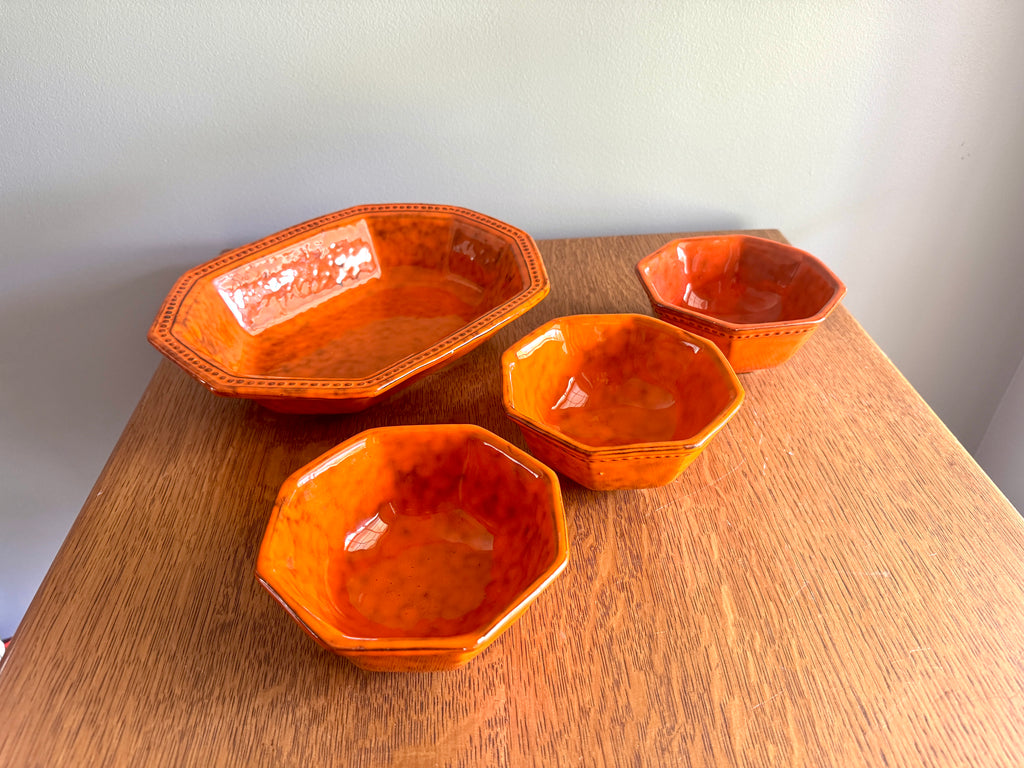 Vtg Set of Orange Peasant Village Ceramic Bowls ~ Orange PV Italy Bowl Set