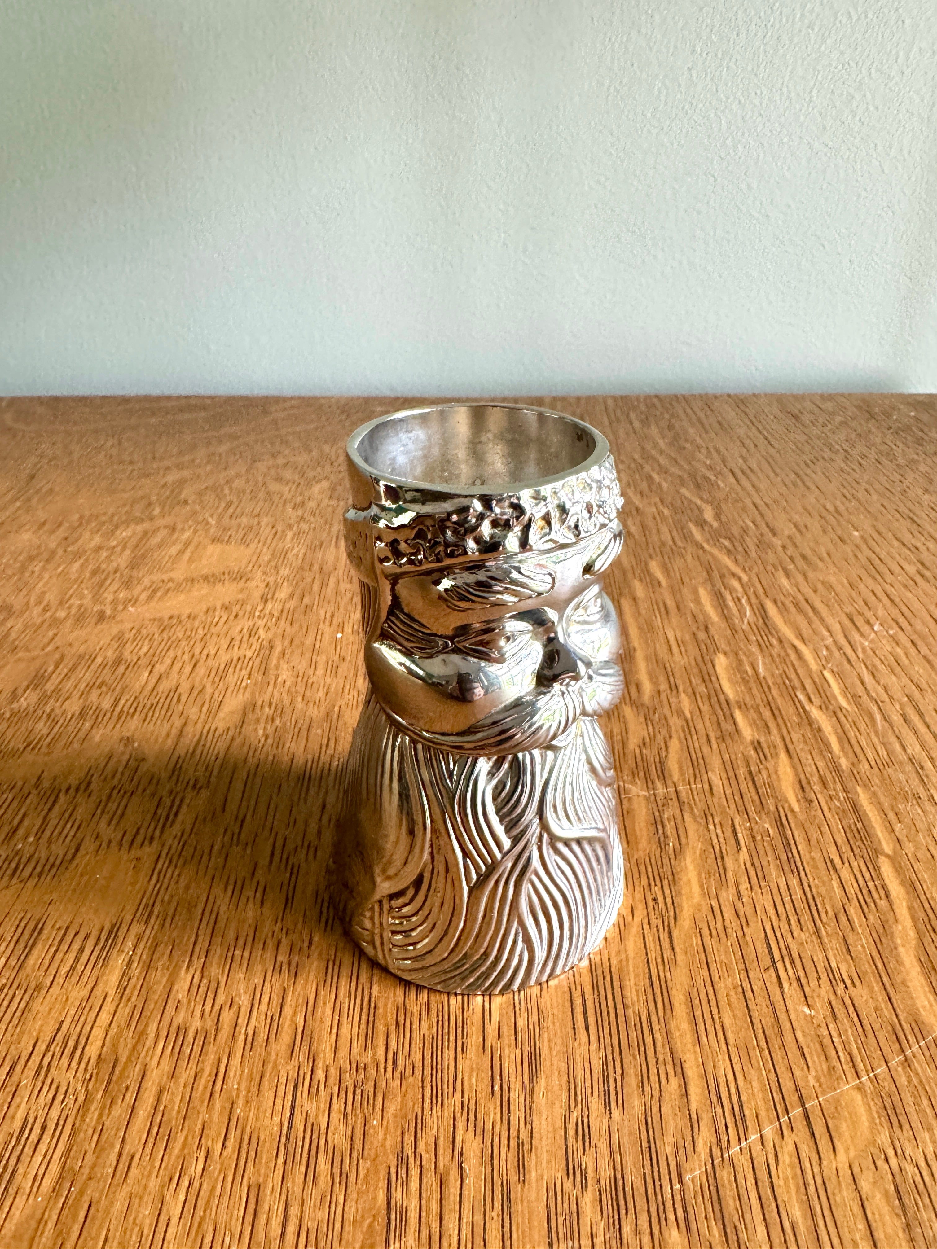 Vtg International Silver Co. Silver Plated Santa Claus Jigger ~ Chrome St. Nick Double Shot Glass