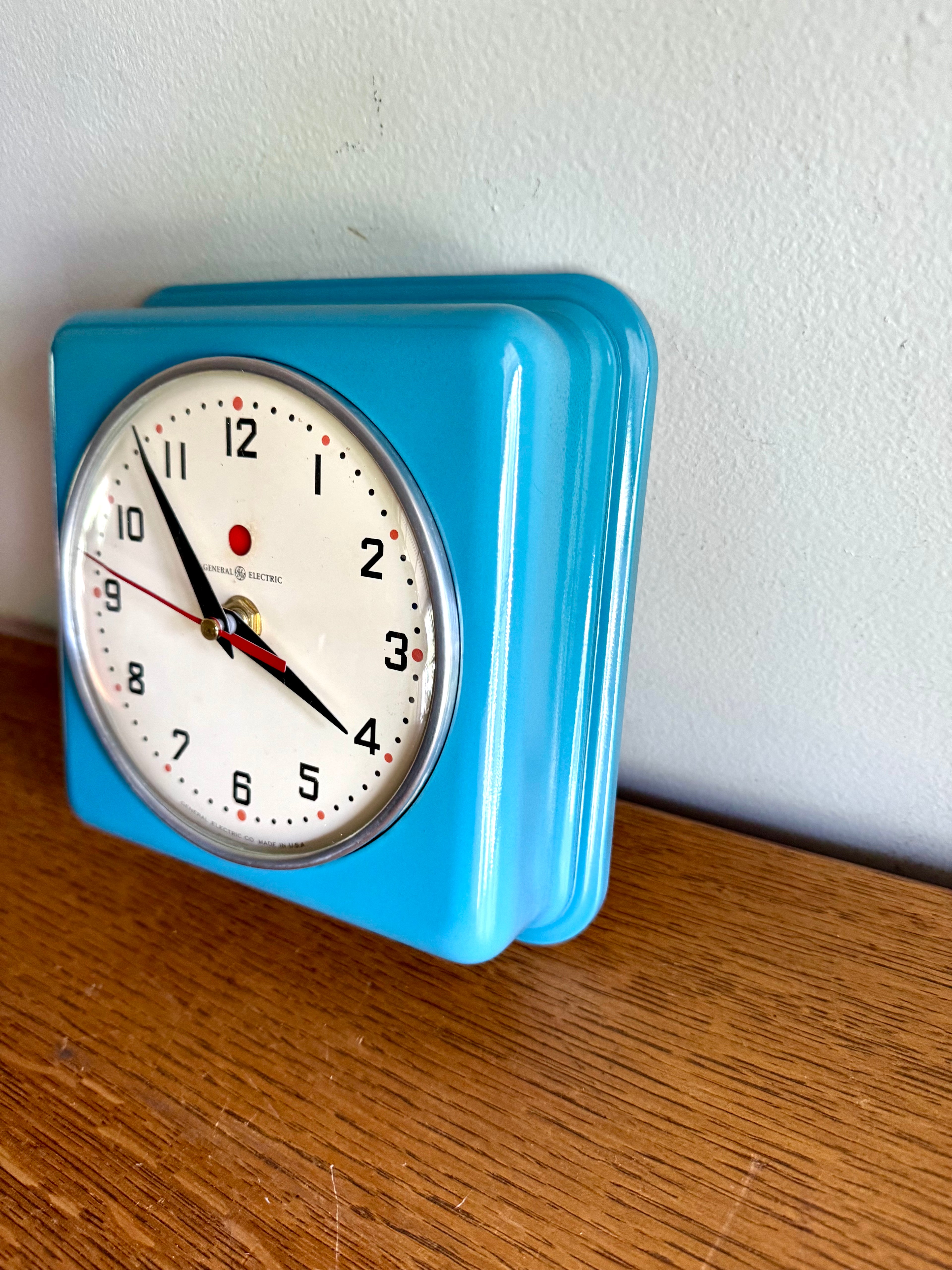 Battery Converted Blue General Electric Wall Clock | G.E. 2H08 Kitchen Clock | MCM Red Dot Blue Wall Clock | Blue Electric Clock