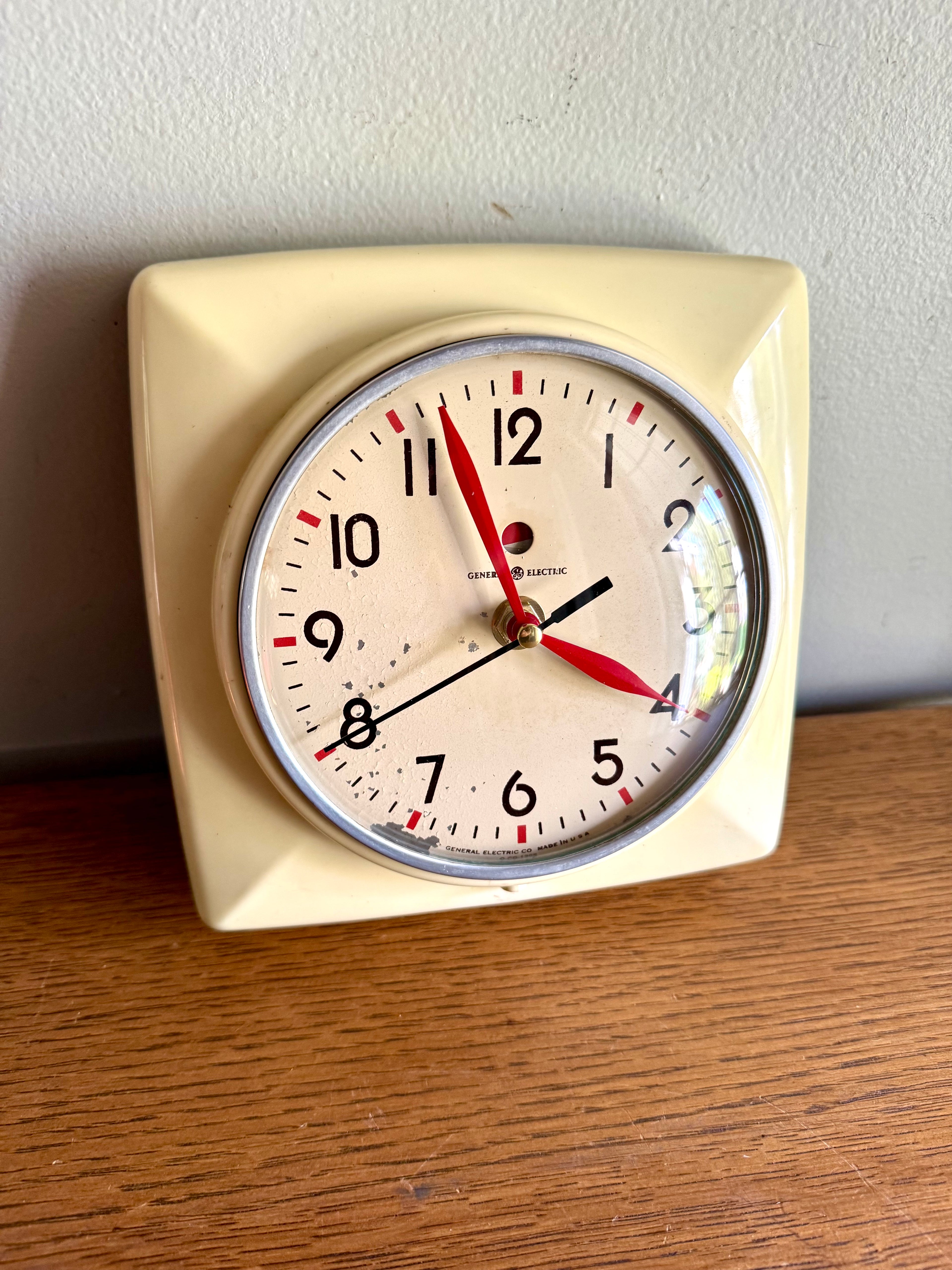 Vintage General Electric Wall Clock | G.E. 2H20 Kitchen Clock | MCM Red Dot White Wall Clock | Ivory White Battery Converted Wall Clock