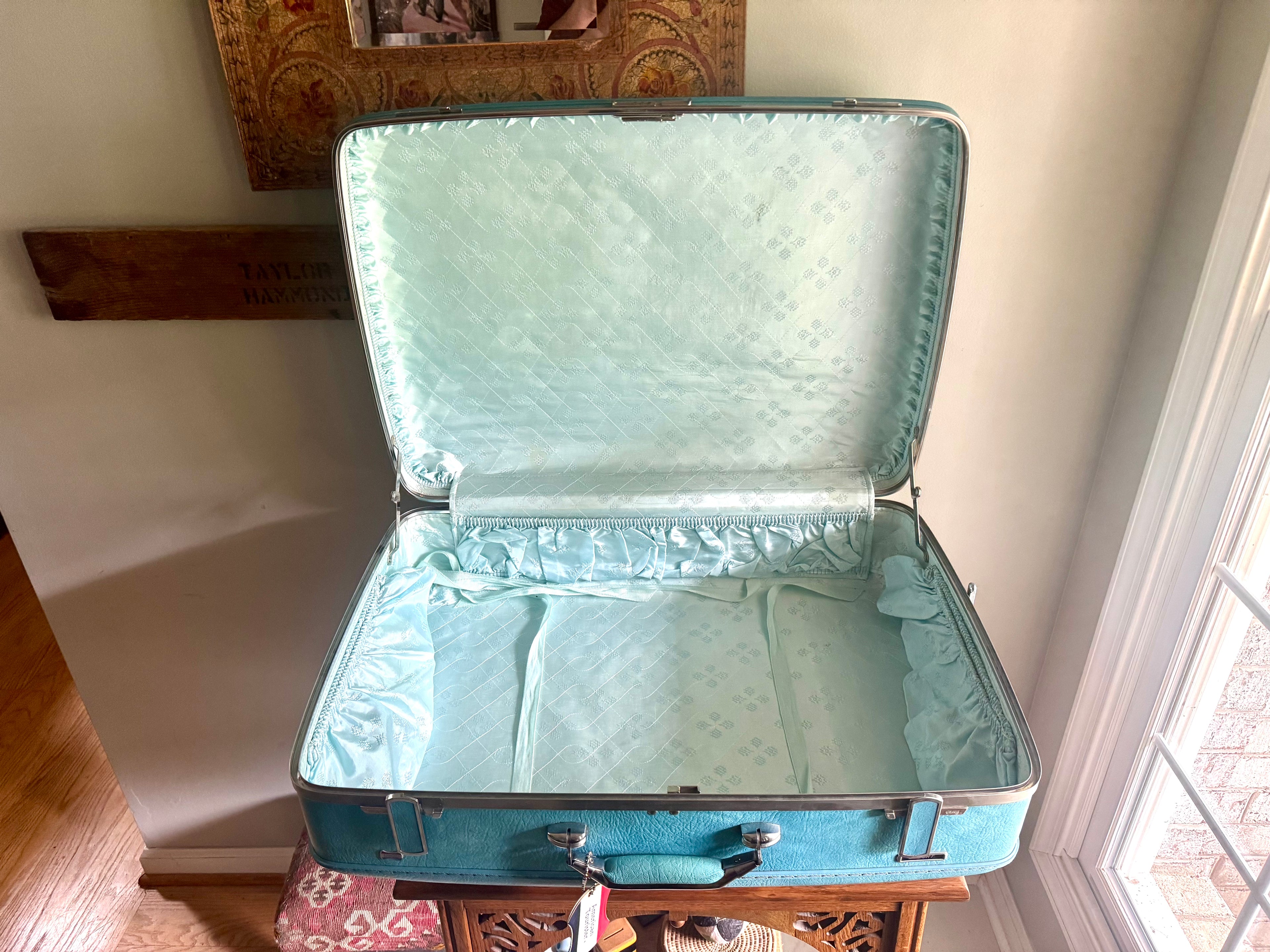 Vintage American Tourister Turquoise Marbled Luggage| American Tourister Suitcase| X-Large Size A/T Escort Suitcase| Turquoise Blue Suitcase
