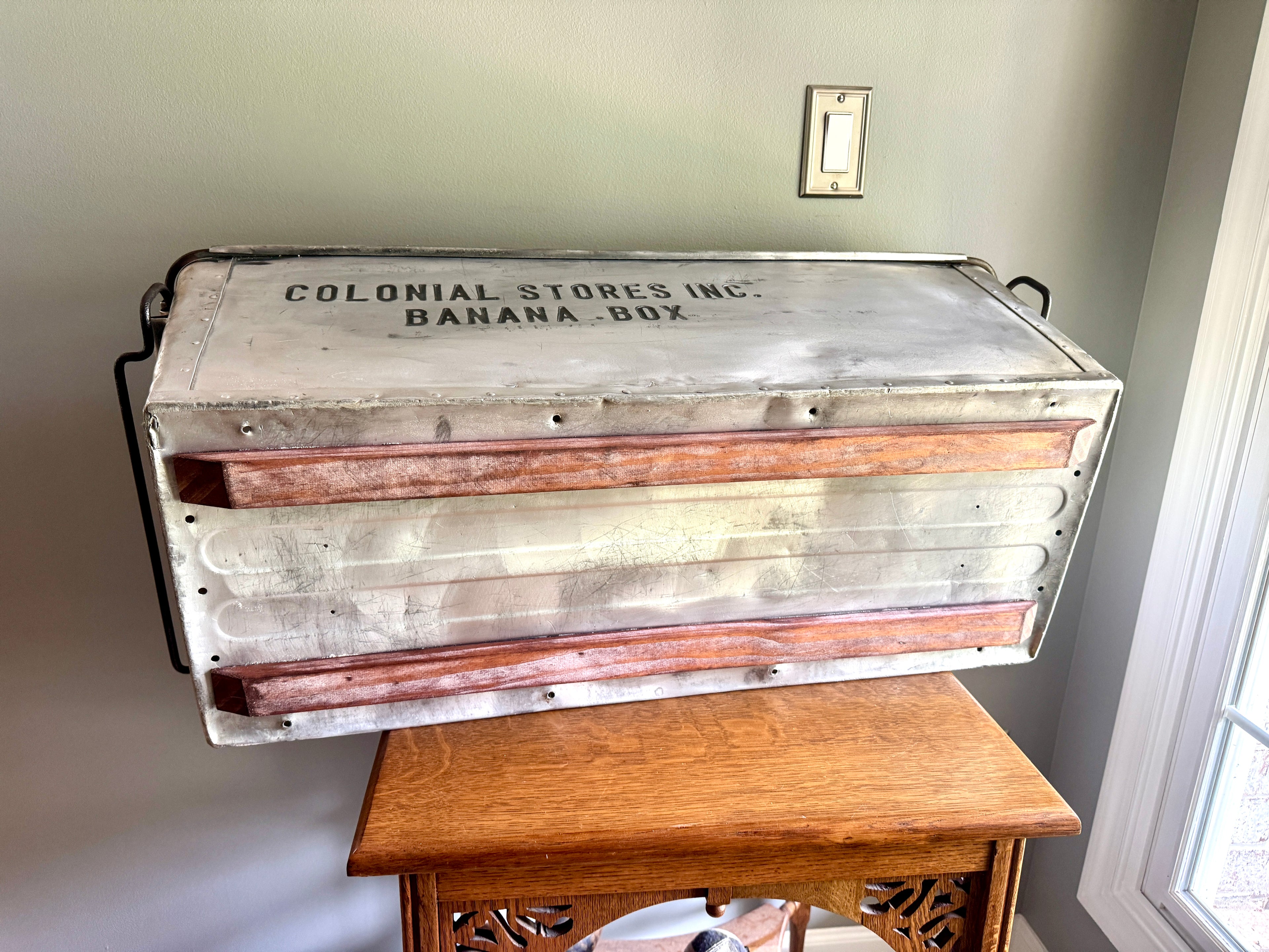 Vtg Large Metal Colonial Stores Inc. Banana Box ~ Industrial Fruit Crate