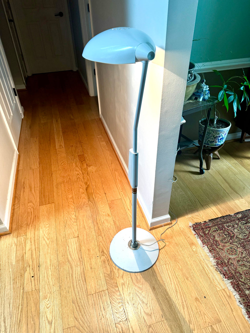 Vintage Hill Rom Co. Medical Lamp | White Hooded Adjustable Floor Lamp | Hill Rom Co.  No. 306 Medical Lamp | Industrial Dimmable Lamp