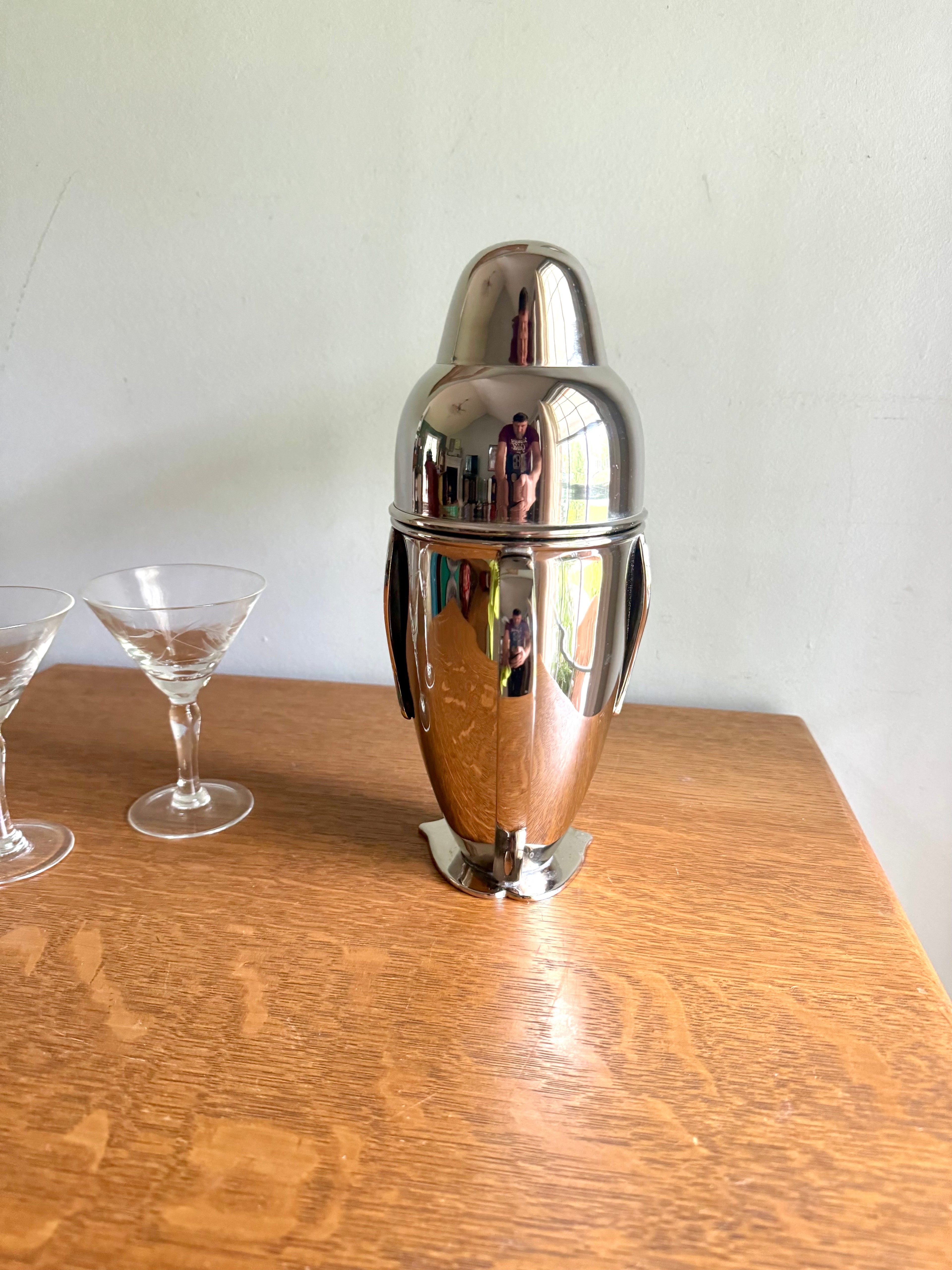 Vintage Restoration Hardware Penguin Cocktail Shaker | Penguin Shaped Novelty Bar Shaker | Art Deco Cocktail Shaker | Bar Decor |