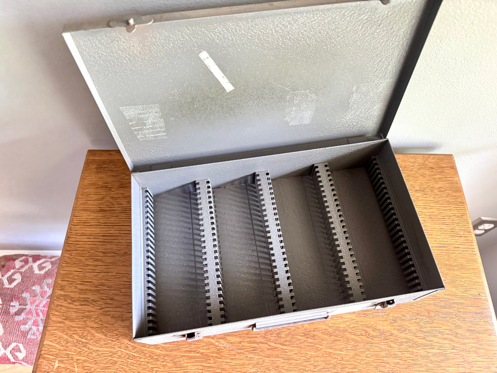 Vtg Brumberger 35mm Slide Gray Storage Box Metal Case 150 Slots ~
