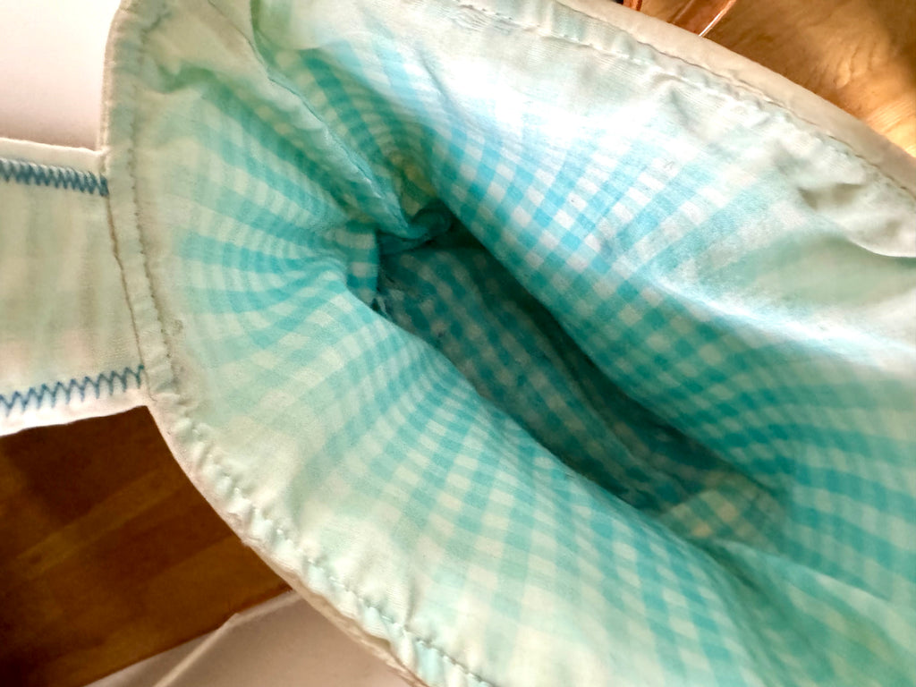 Vintage White Golf Themed Handbag | Handmade Golfing Bag | Blue Golf Purse | Golfer Gift | Golf Themed Purse  | Textured Vinyl Golf Handbag