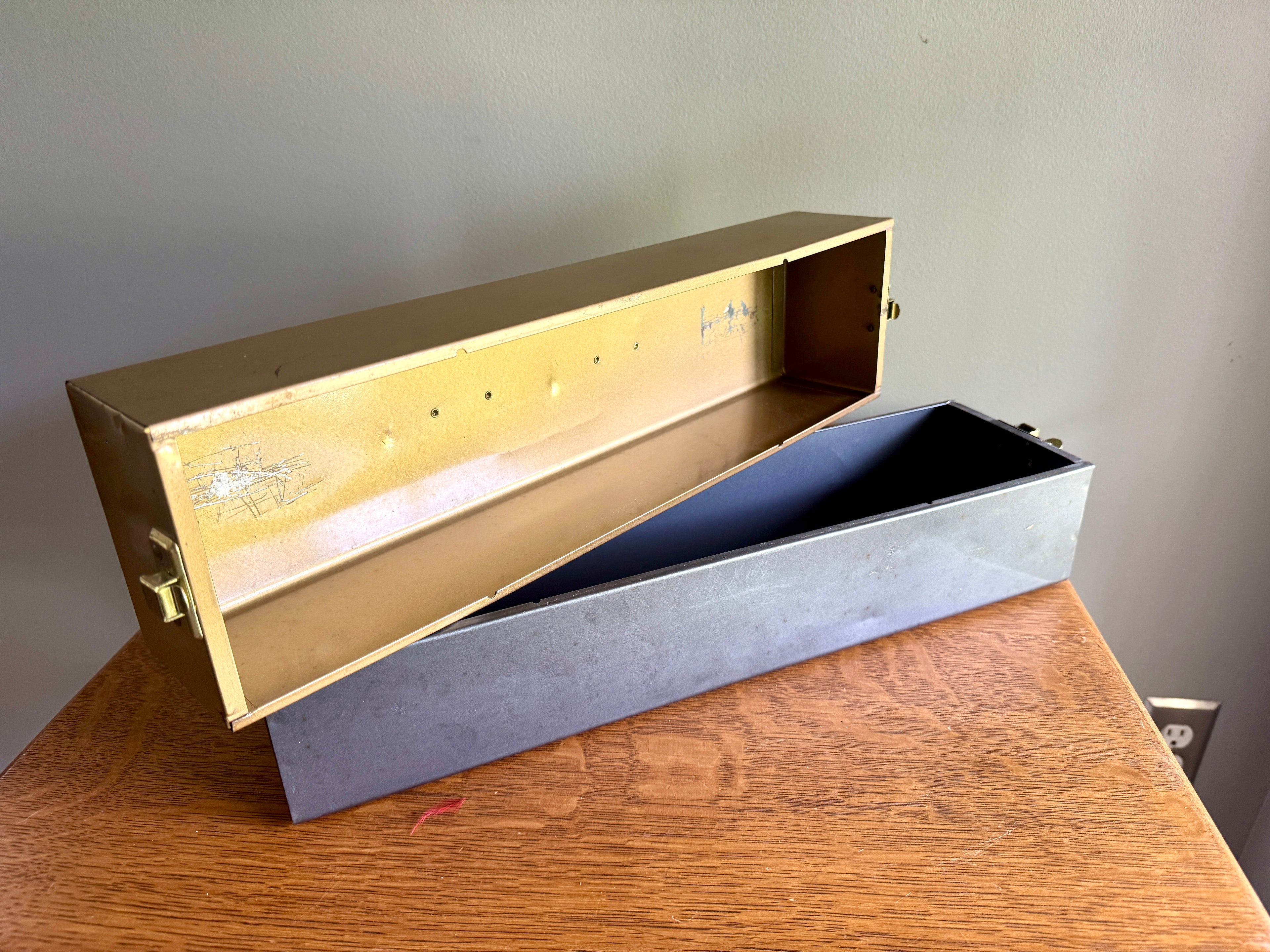 Vtg Smith-Victor Light Bar Original Box ~ Smith-Victor Metal Case with Handle