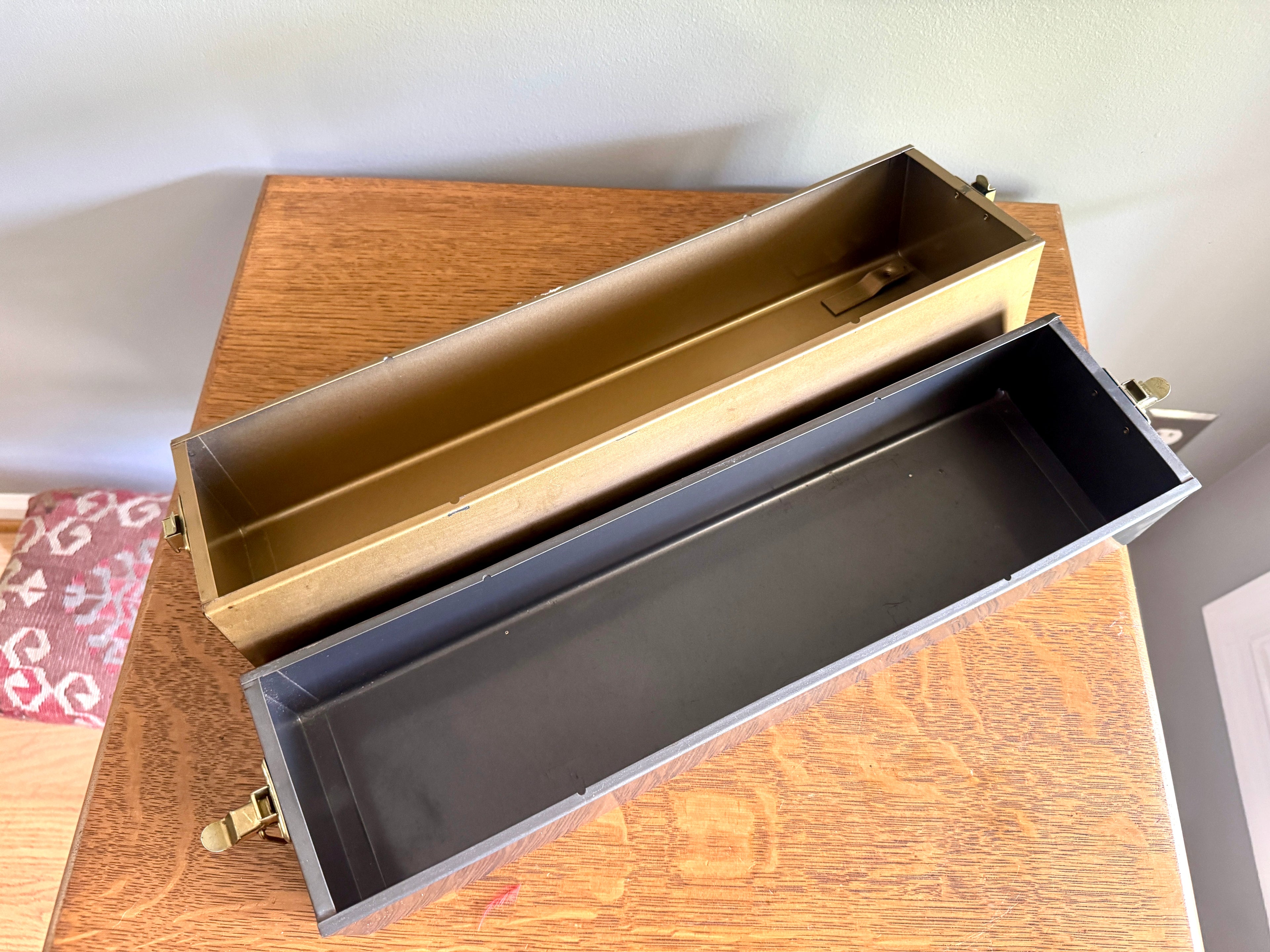 Vtg Smith-Victor Light Bar Original Box ~ Smith-Victor Metal Case with Handle
