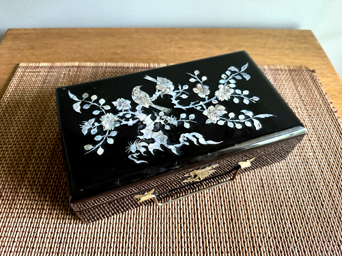 Vtg Asian Black Lacquer Inlay Mother of Pearl Style Bird Scene Jewelry Box