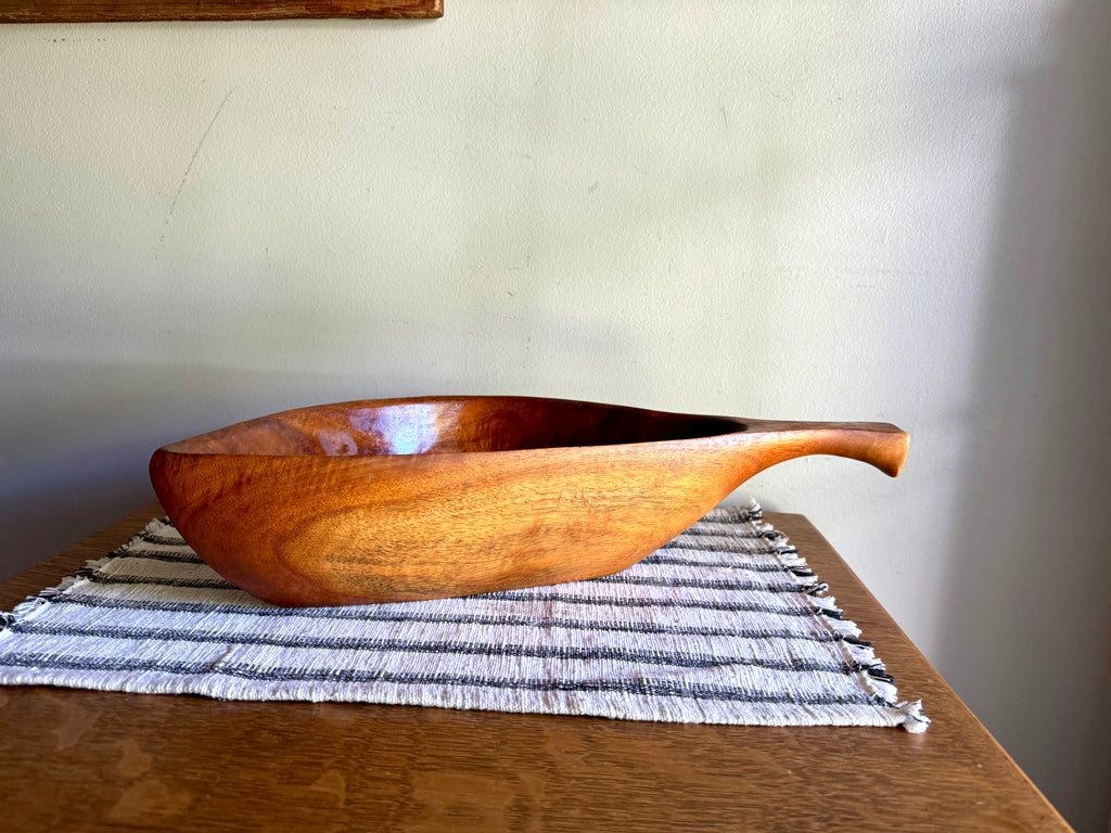 Vintage Taverneau Wood Carved Serving Bowl | Hand Carved Taverneau Bowl | Wood Centerpiece Bowl | Leaf Shaped Wooden Bowl | MCM Serving Bowl