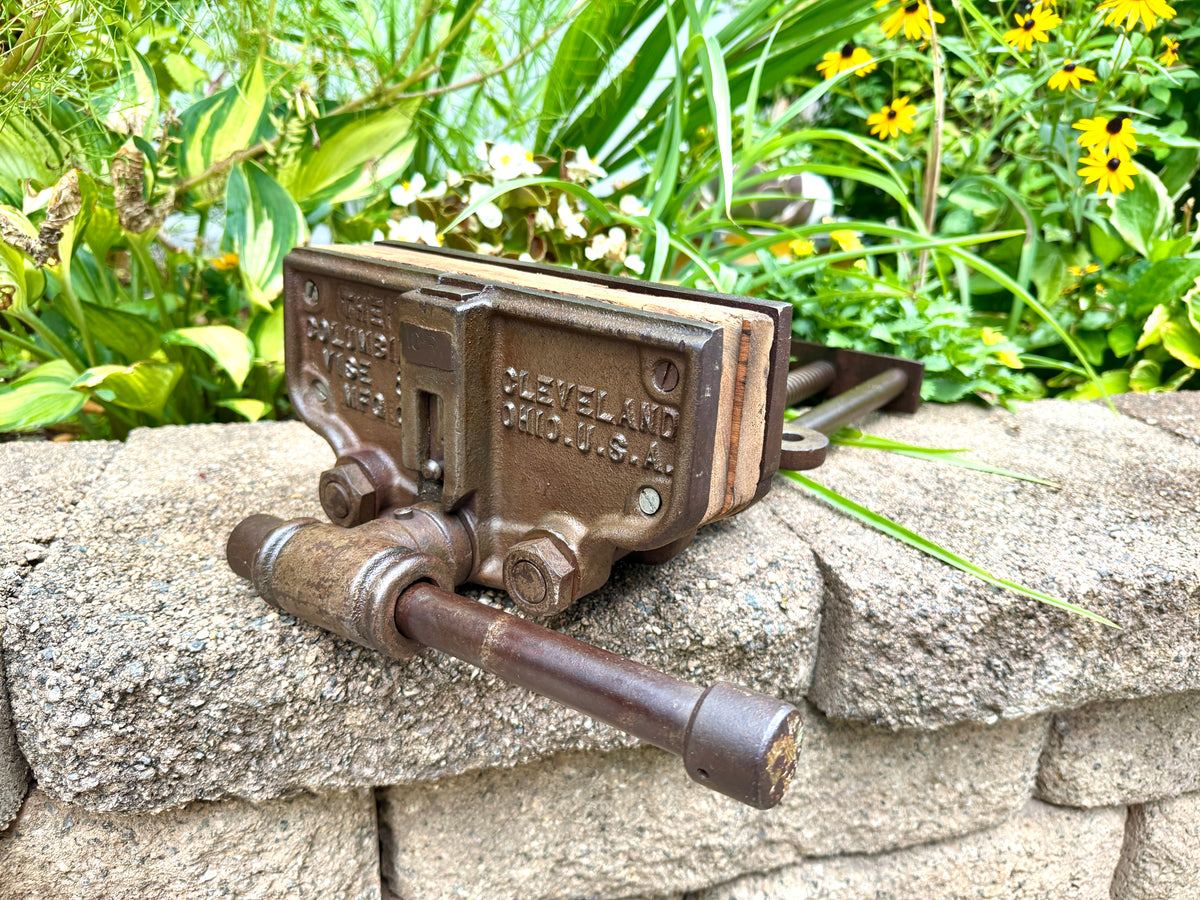 Vtg The Columbian Vise MFG & Co. 10RL Woodworking Vise ~ Cast Iron Quick Release Wood Working Vise