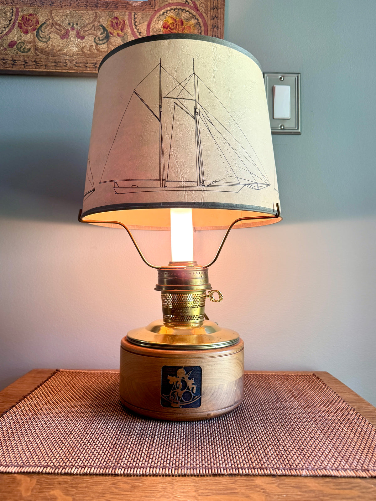 Vtg Aladdin Model 23 Mariner Converted Shelf Kerosine Lamp ~ Maritime Aladdin Model 23 Electric Lamp