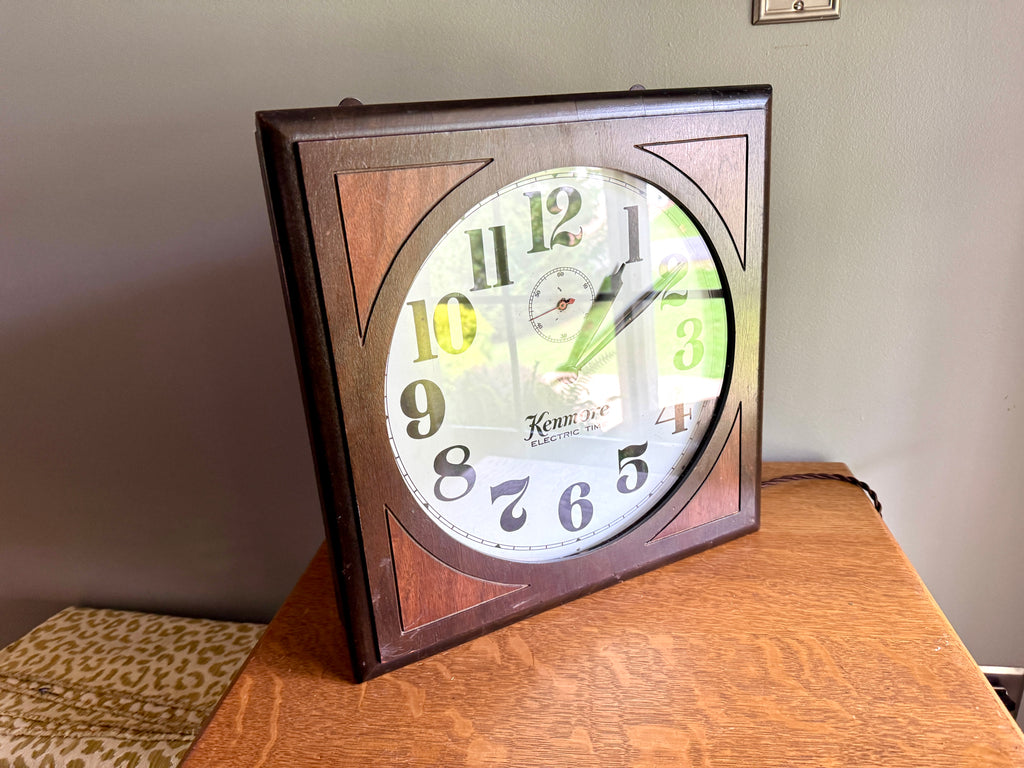 1920's Kenmore "Carlton" Electric Time Clock ~ May & Malone Kenmore Wood Case Wall Clock
