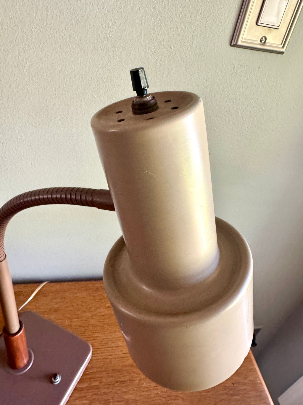 Vintage Mid Century Gooseneck Desk Lamp ~ MCM Adjustable Gooseneck Desk Lamp