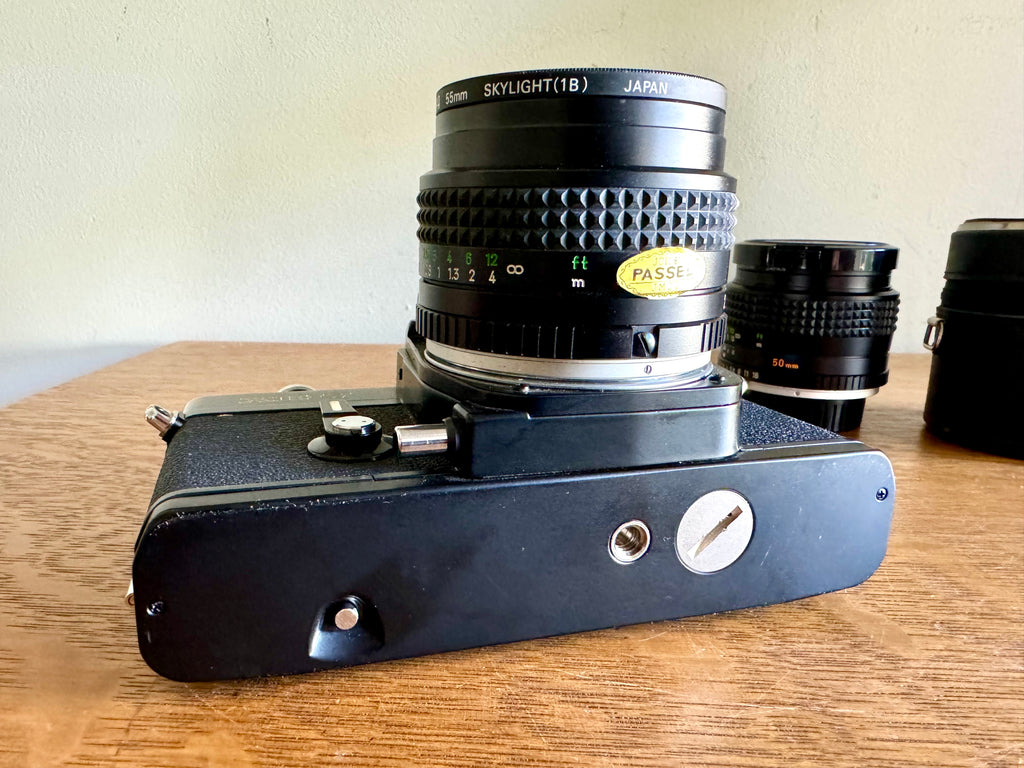 Vintage Minolta XE-7 35MM Film Camera with Extra Lens