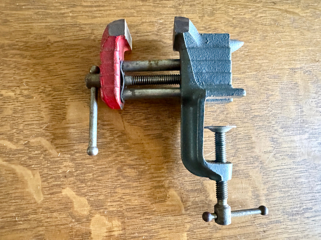 Stowell Mfg 2 1/2" Bench Vise  w/ Mini Anvil ~ Stanley 209 Small Vice