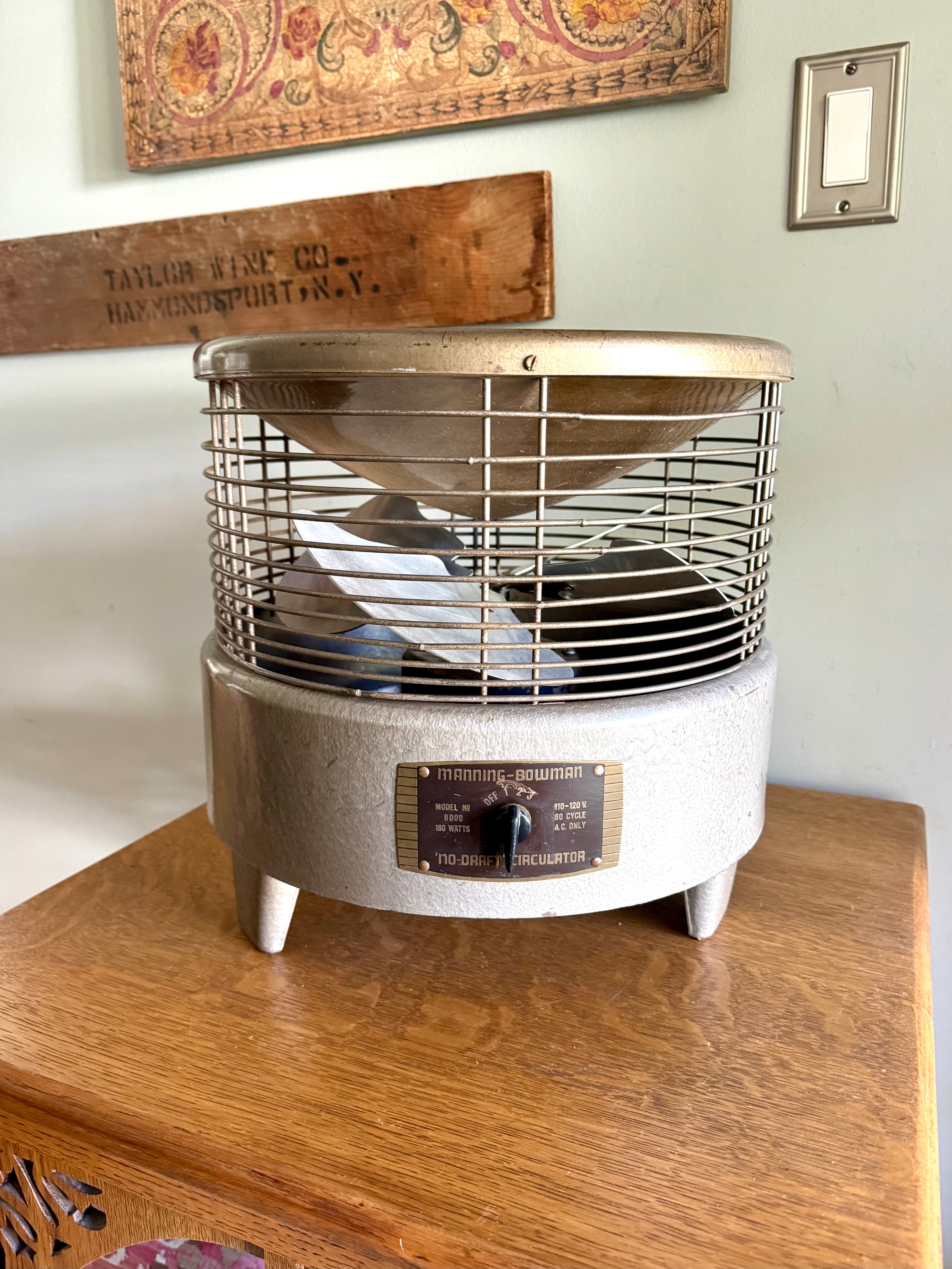 Vintage Manning-Bowman Model 6000 No-Draft Circulator Hassock Fan
