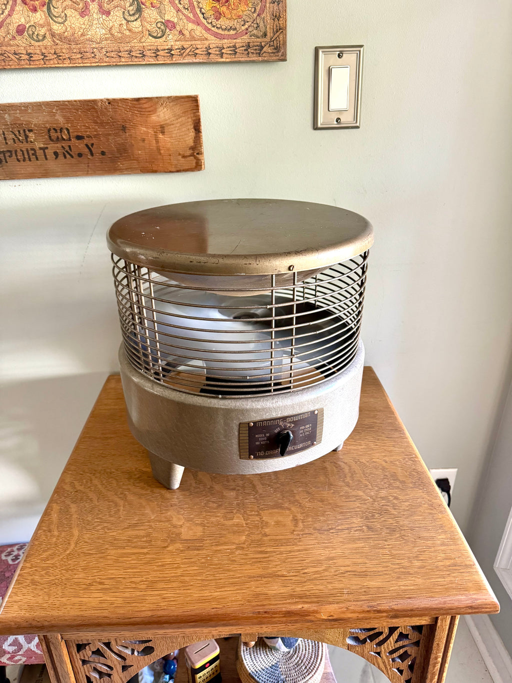Vintage Manning-Bowman Model 6000 No-Draft Circulator Hassock Fan
