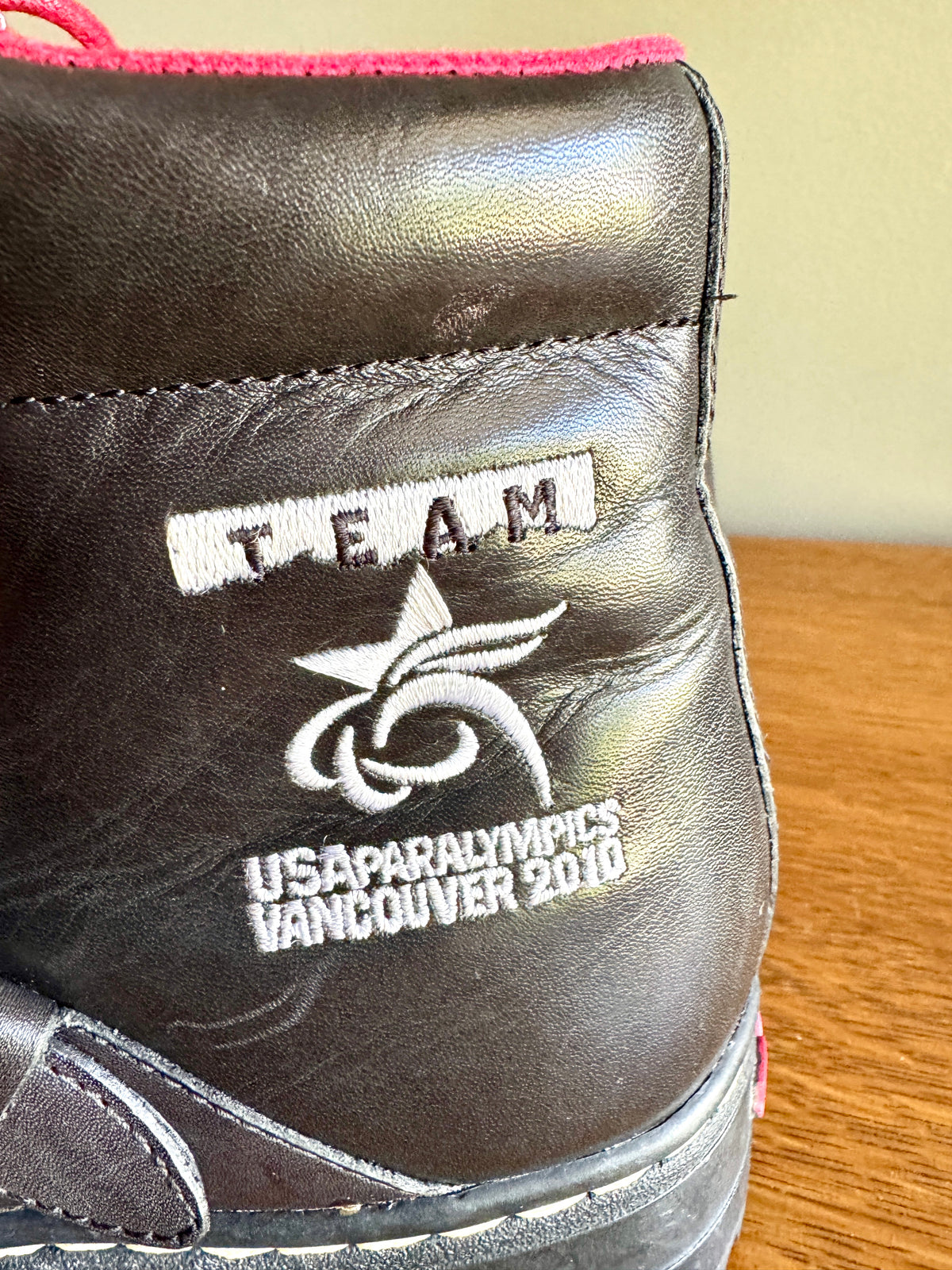 Polo Ralph Lauren Vancouver Team USA 2010 Paralympics Leather Boots Size 9
