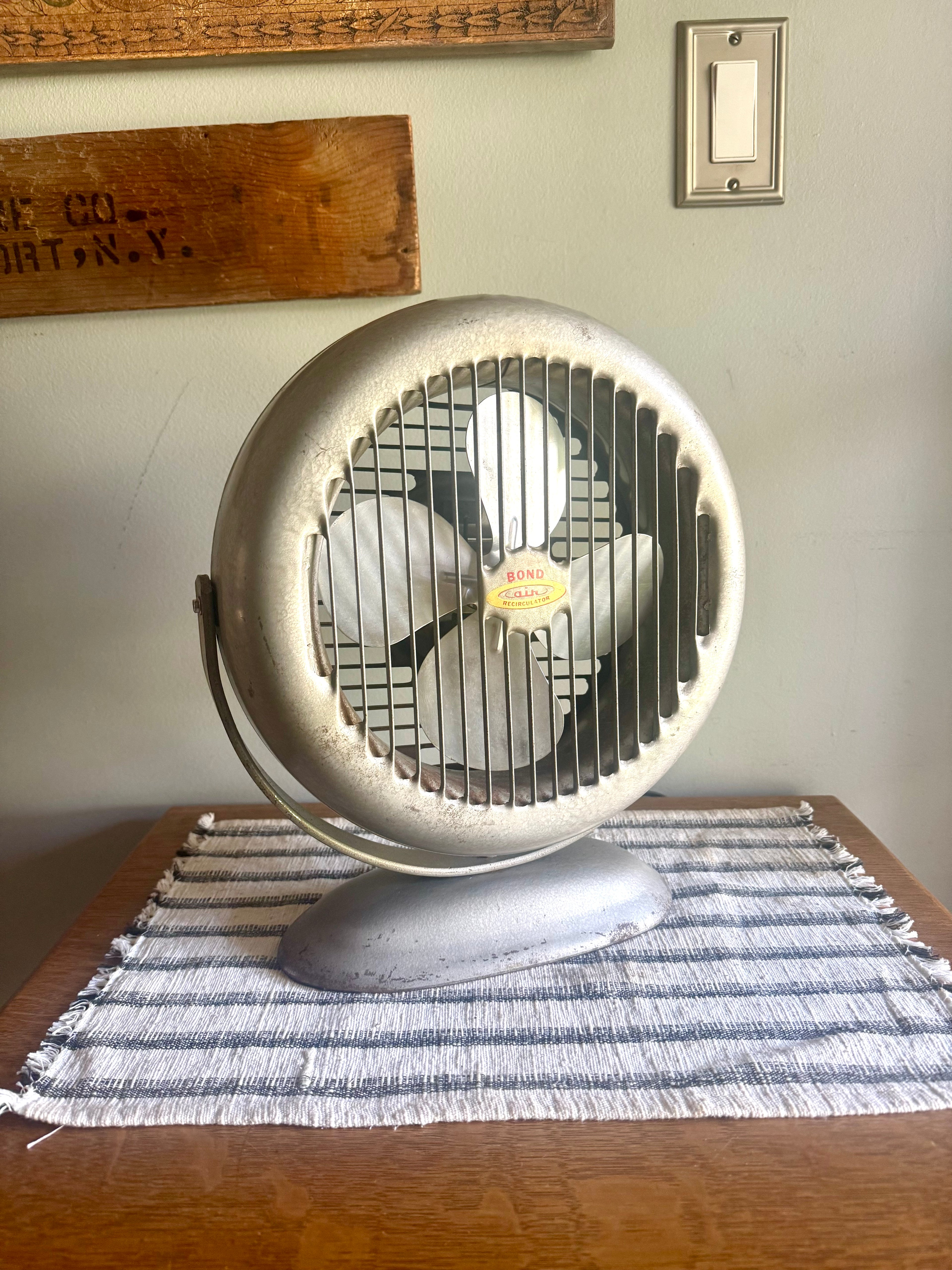 Vintage Bond Air Model 52 Fan | Atomic Lasko Desk Fan