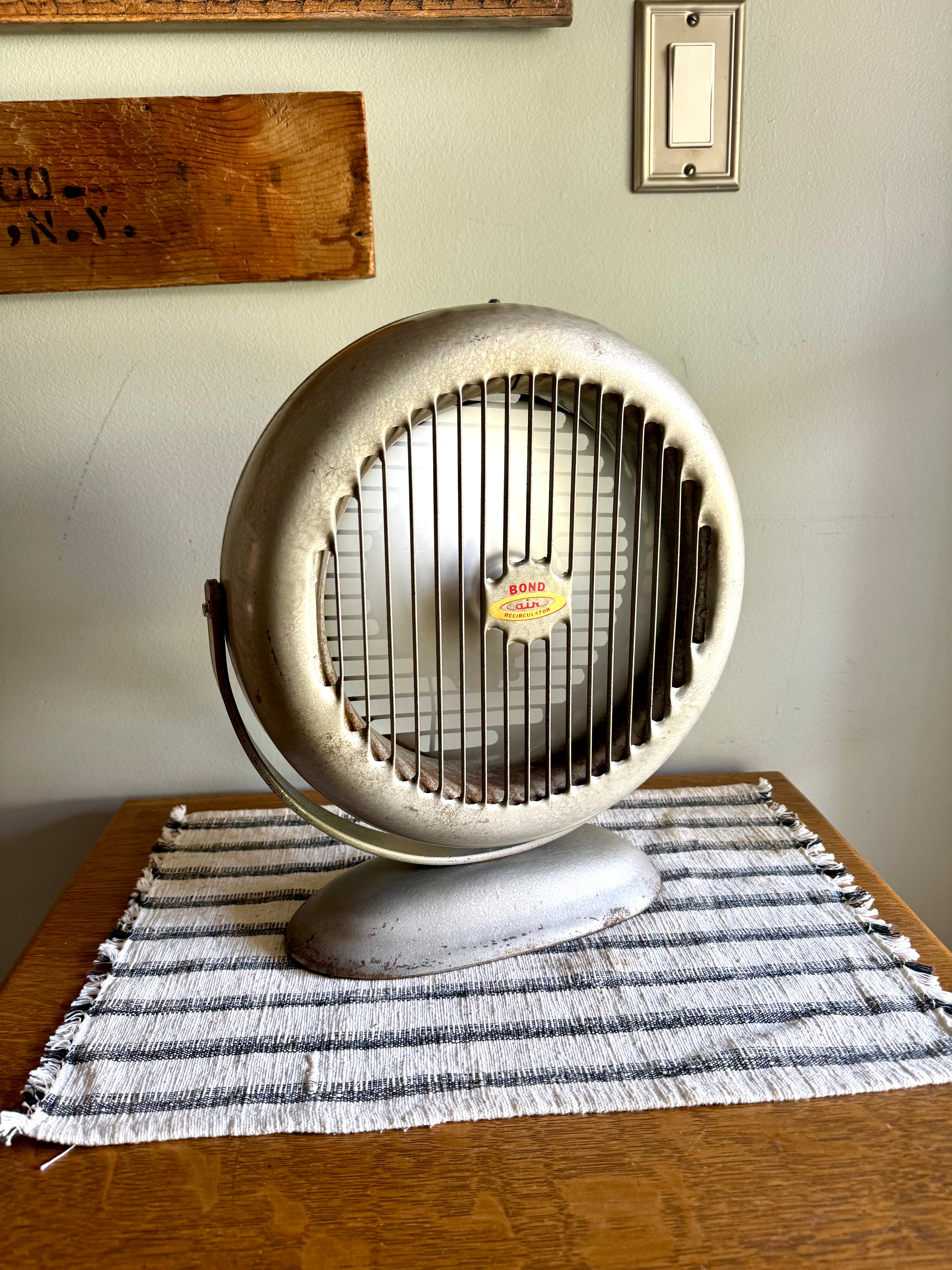 Vintage Bond Air Model 52 Fan | Atomic Lasko Desk Fan