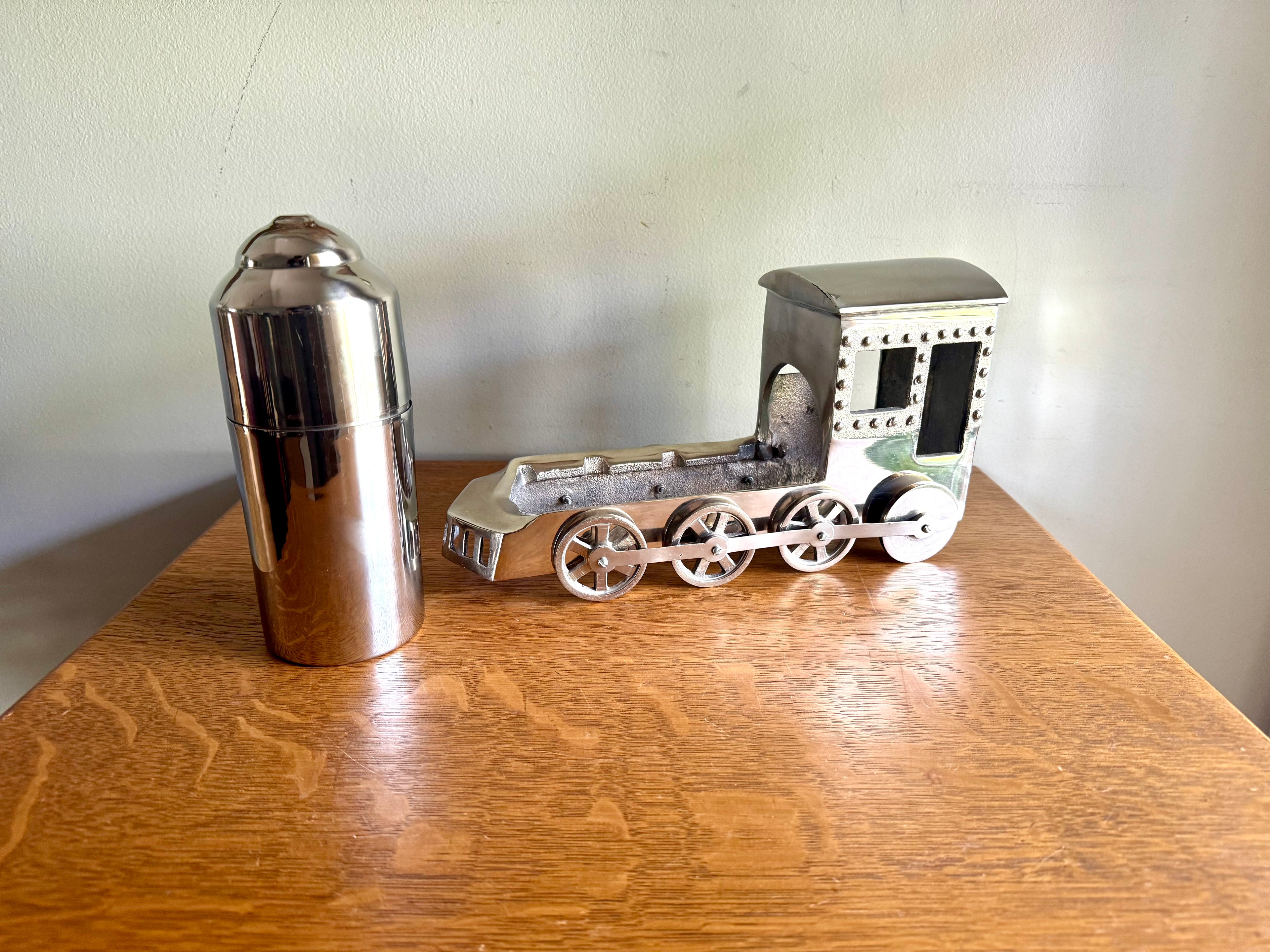 Stainless Locomotive Cocktail Shaker | Train Themed Drink Shaker