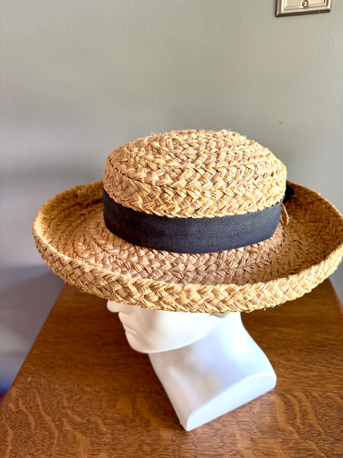 Vintage Helen Kaminski Wide Braid Raffia Hat With Bow ~ Australia Classic Raffia Natural Black Bow Hat