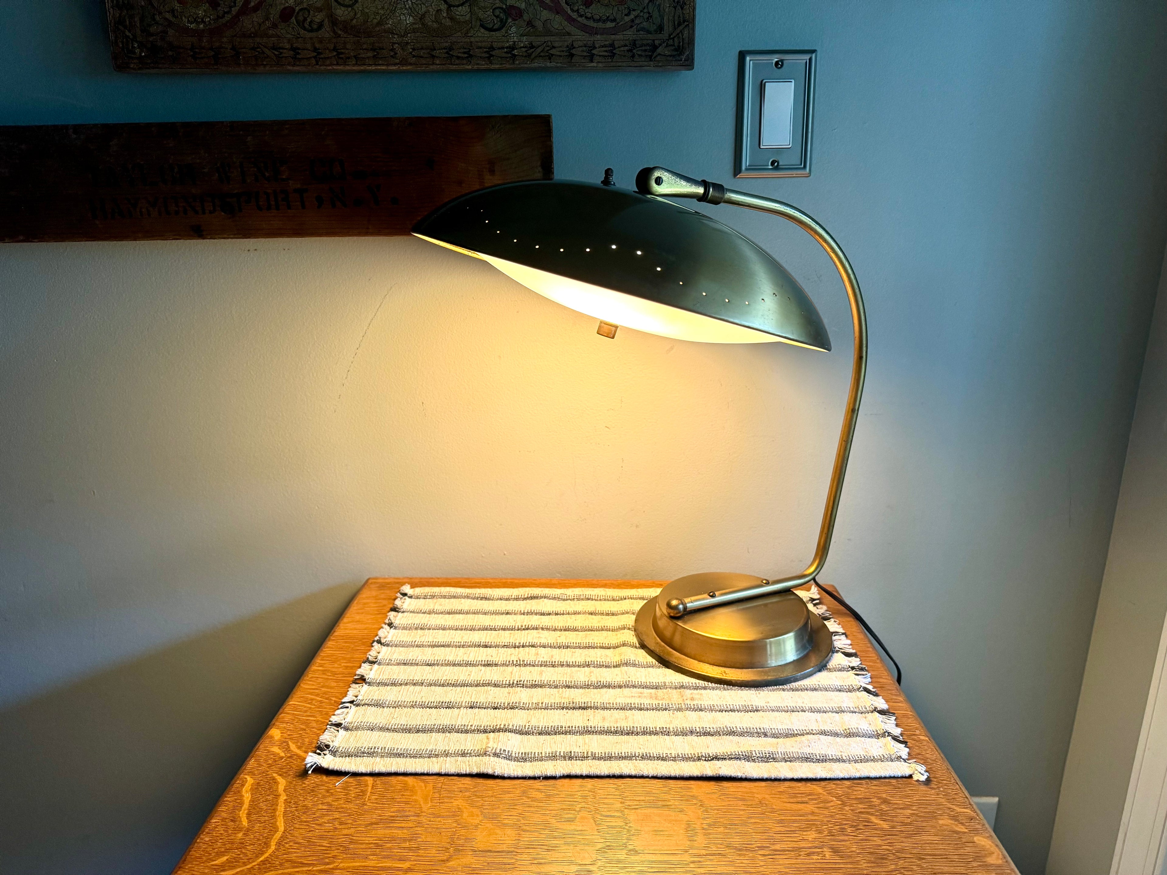 Vintage MCM Atomic Style Desk Lamp | Bauhaus For Hillebrand Style Flying Saucer Desk Lamp