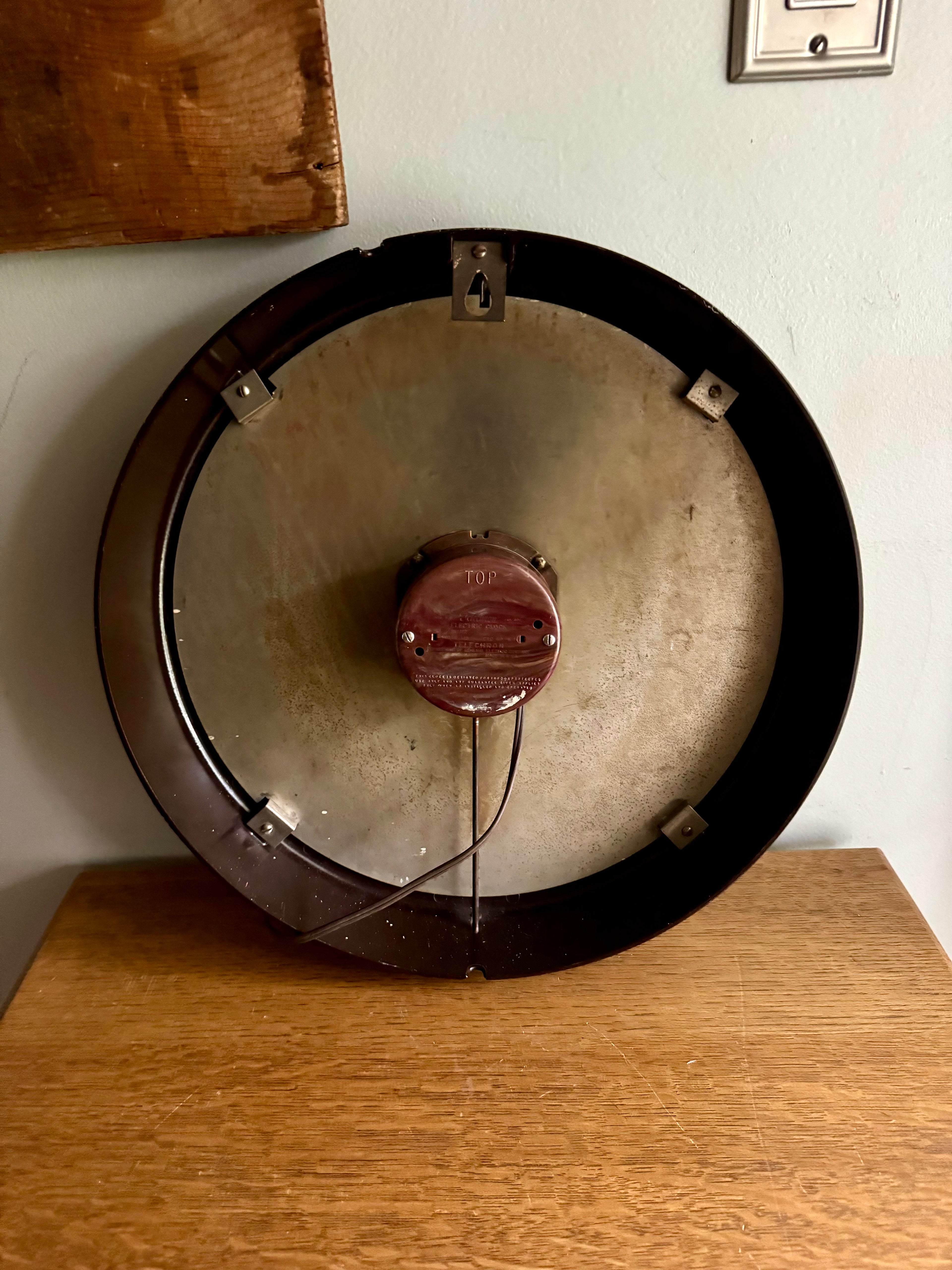 Vintage Distressed Telechron Hadaller Jewelry Advertisement Clock | Higginsville, Mo Bubble Glass Clock