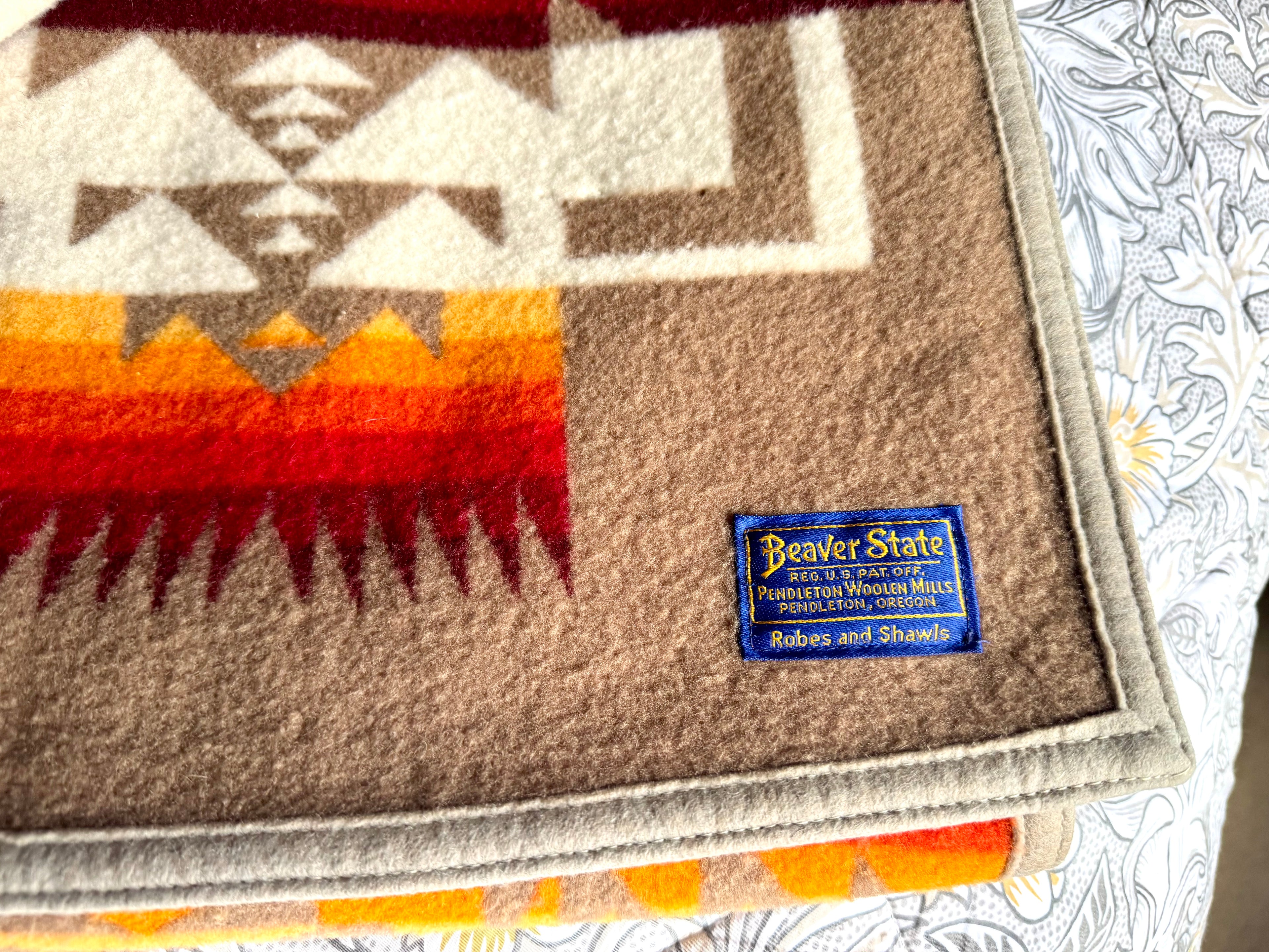 Vintage Pendleton Beaver State Wool Blanket Chief Native American Indian 80" x 64"