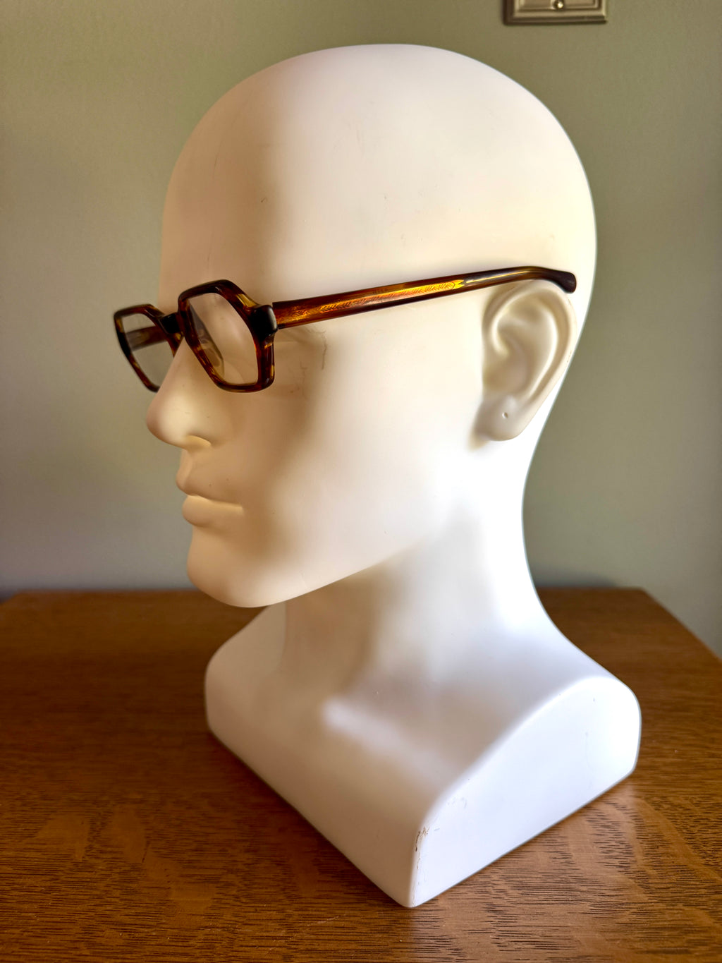 Vtg Geometric Tortoiseshell Framed Eyeglasses ~ Italian Hexagon Tortoiseshell Eyewear