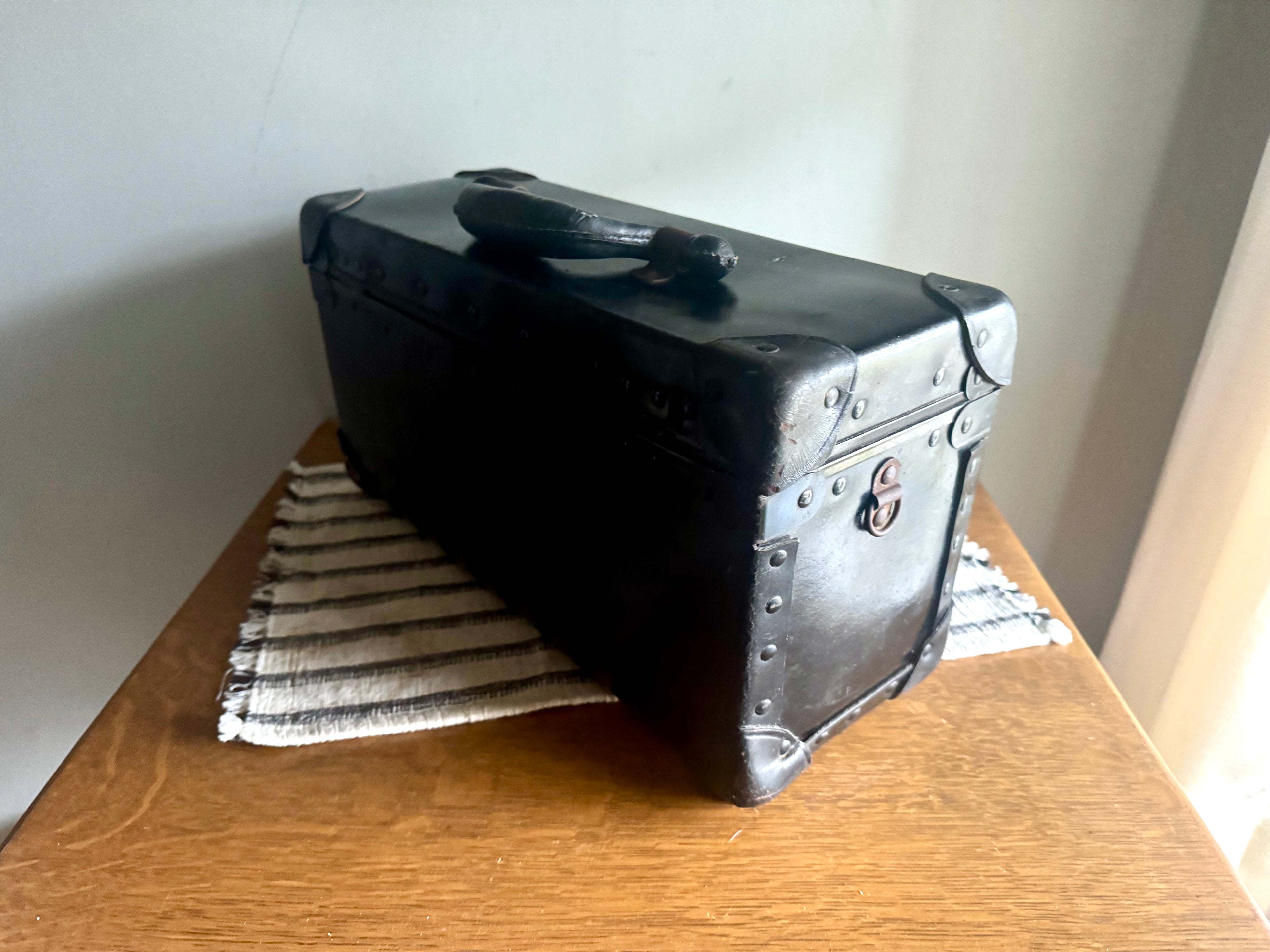 Progressive Fibre & Luggage Co. Lineman's Toolbox | Bell Telephone System Repairman Toolbox