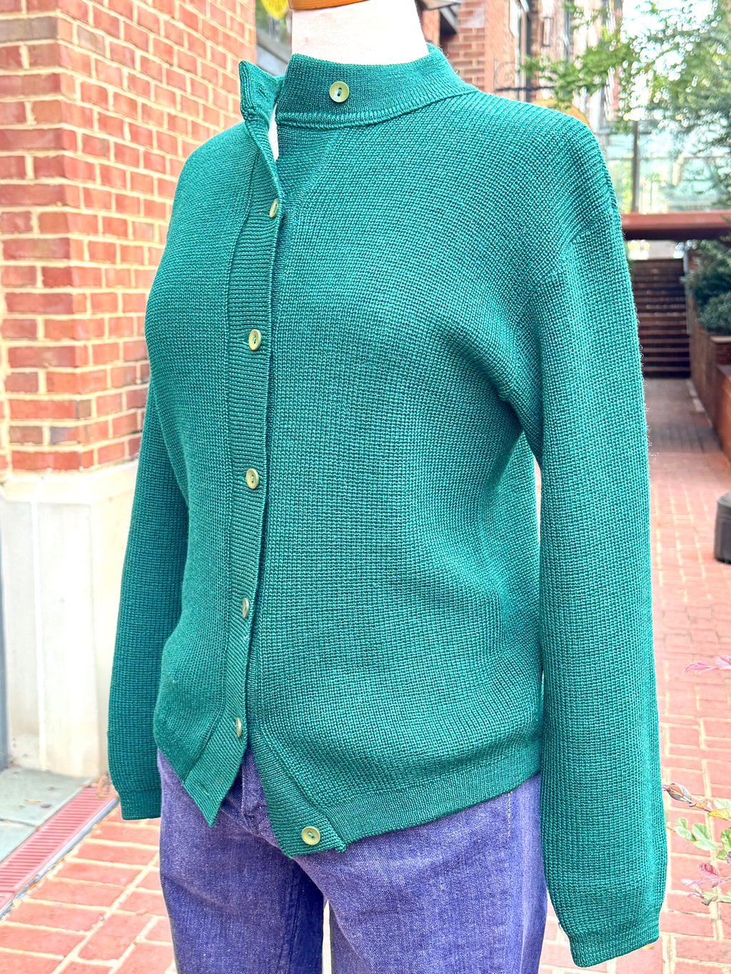1930's/40's Pure Wool Deep Emerald Green Cardigan Sweater ~ Size M