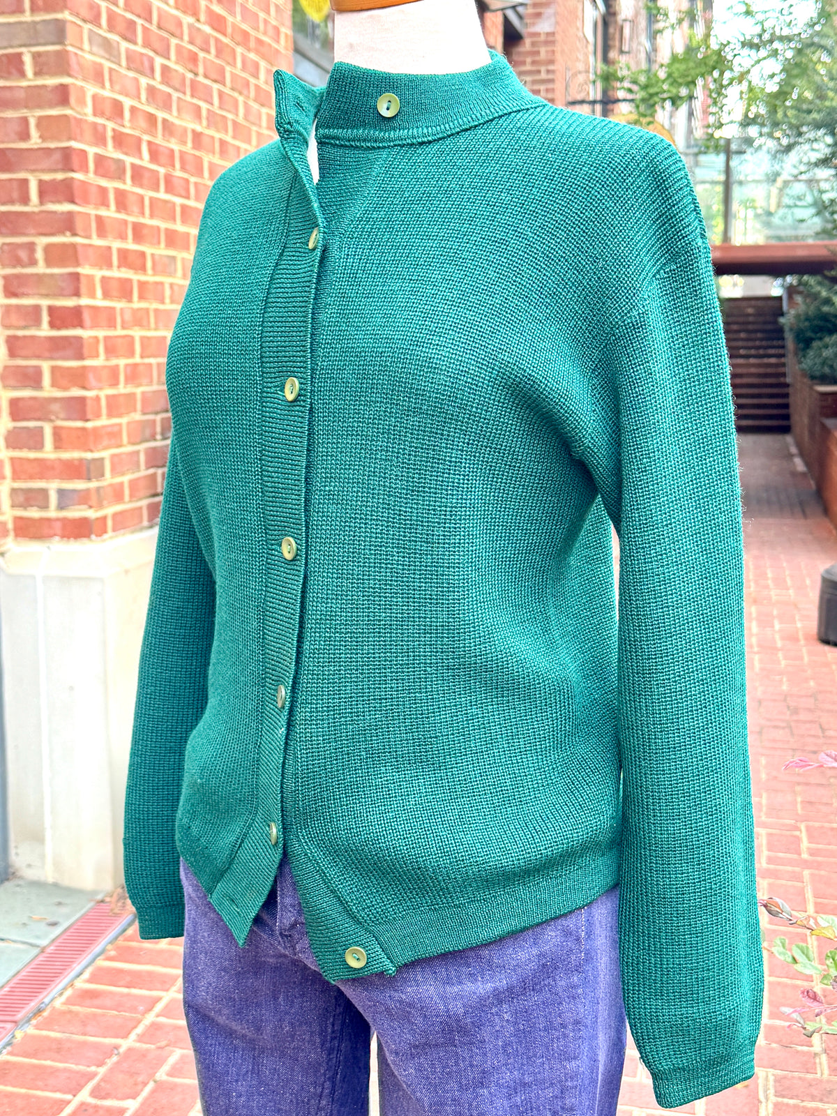 1930's/40's Pure Wool Deep Emerald Green Cardigan Sweater ~ Size M