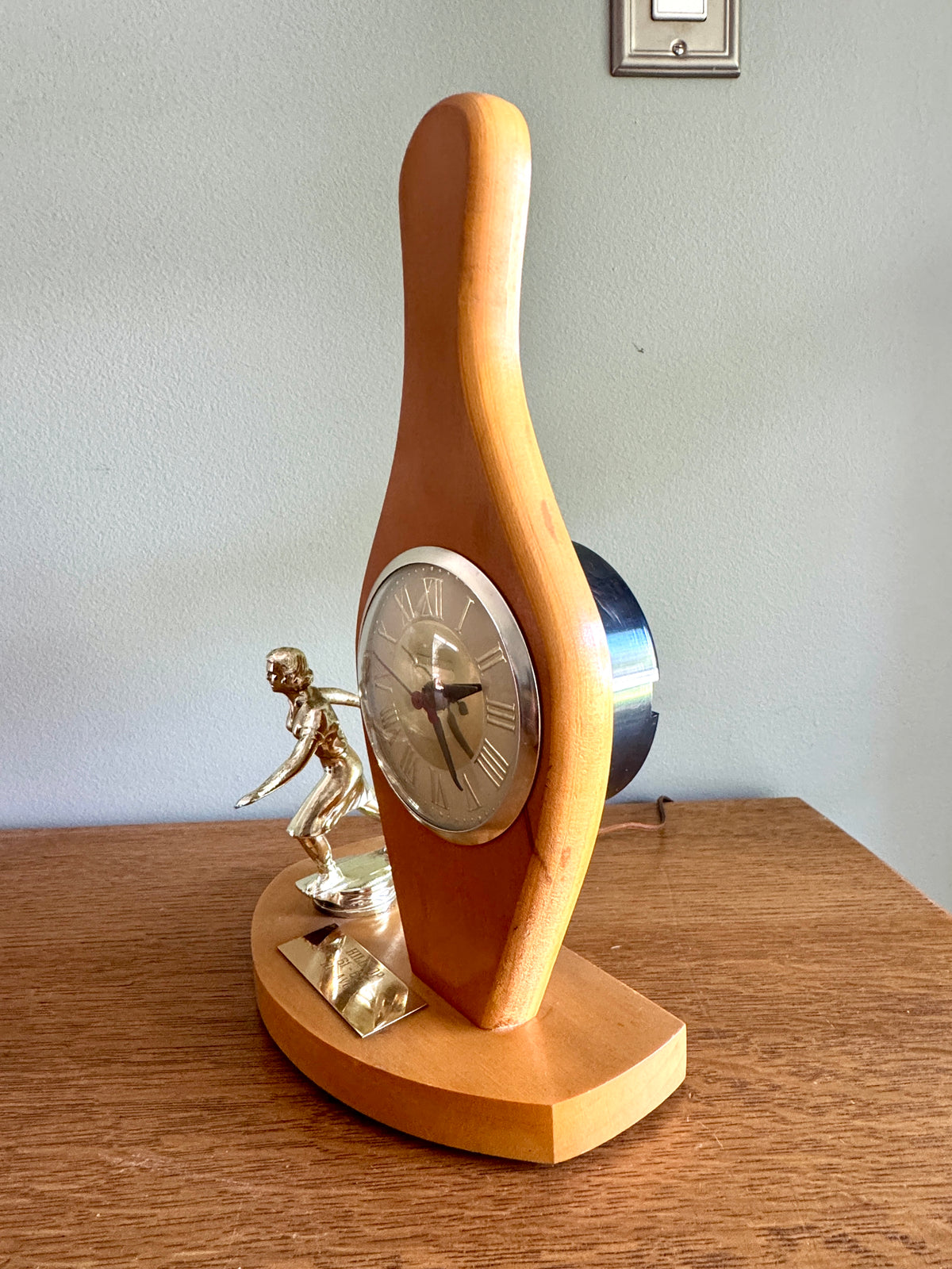 1960's Female Bowling Trophy Electric Mantel Clock ~ Gibraltar Clock Bowling Pin Clock