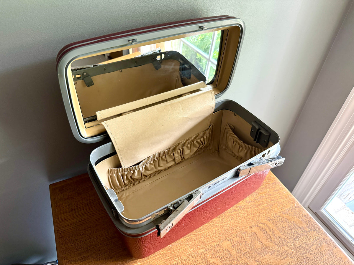 Vintage Burgundy Samsonite Train Case ~ Red Hard Shell Cosmetic Makeup Travel Bag