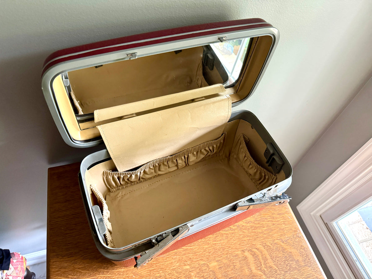 Vintage Burgundy Samsonite Train Case ~ Red Hard Shell Cosmetic Makeup Travel Bag