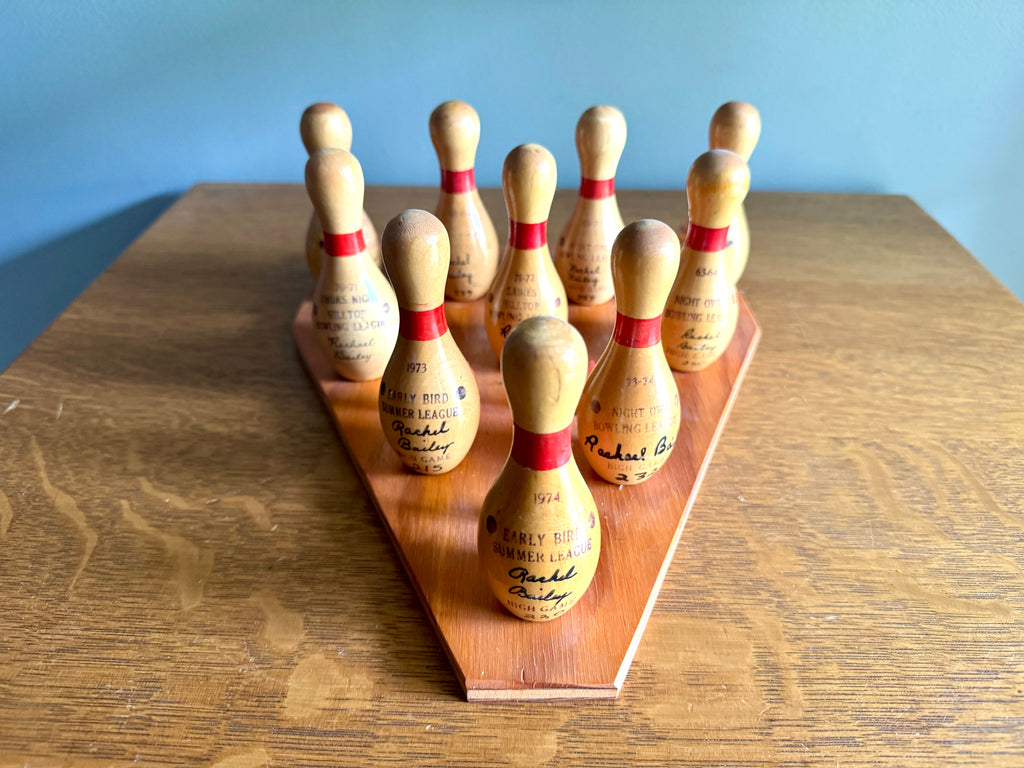 Rare VTG MCM Wooden Bowling Pin Mounted Trophy Mount ~ Bowling Accomplishment Trophy